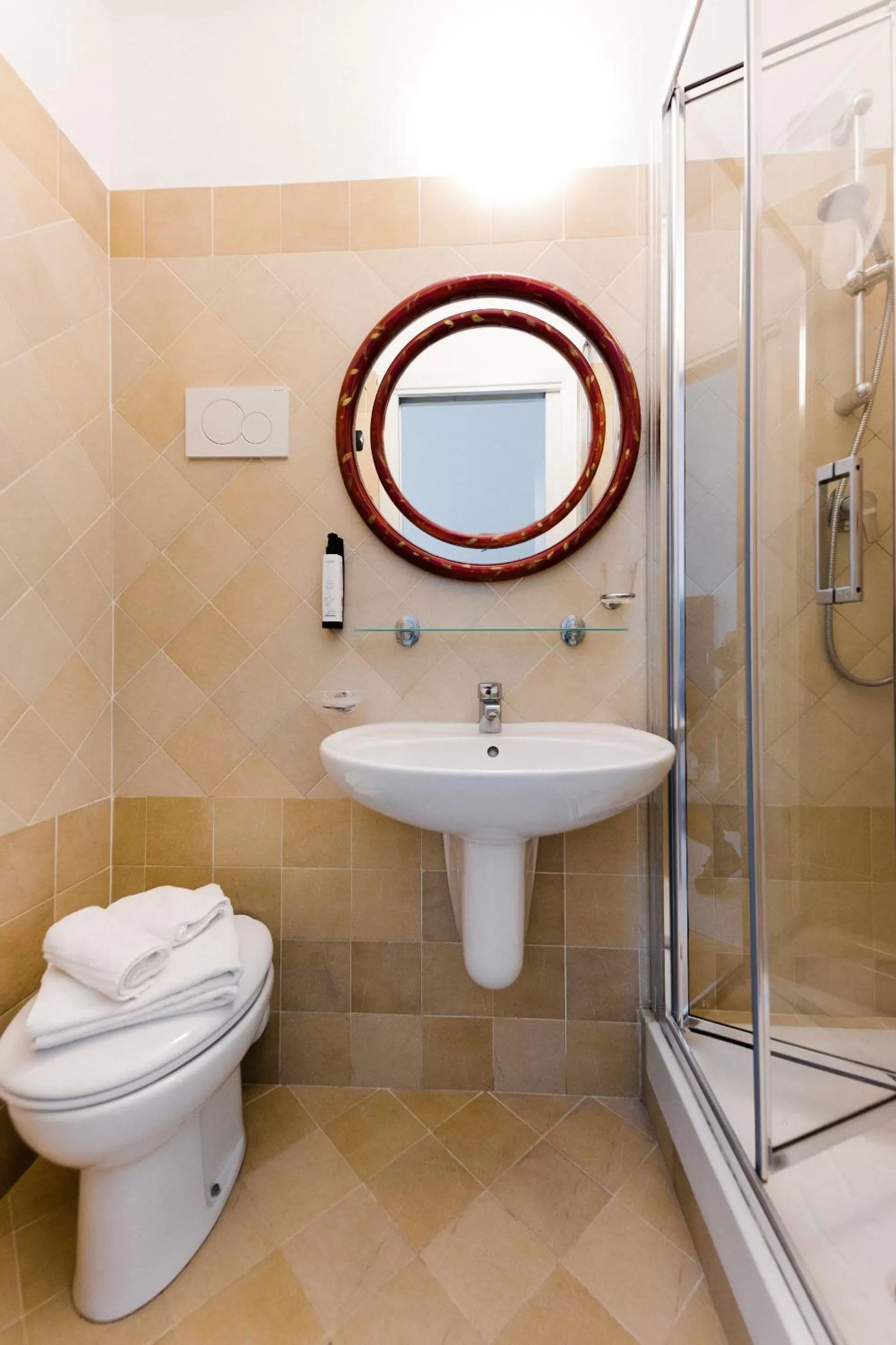 Bathroom in Hotel Berna