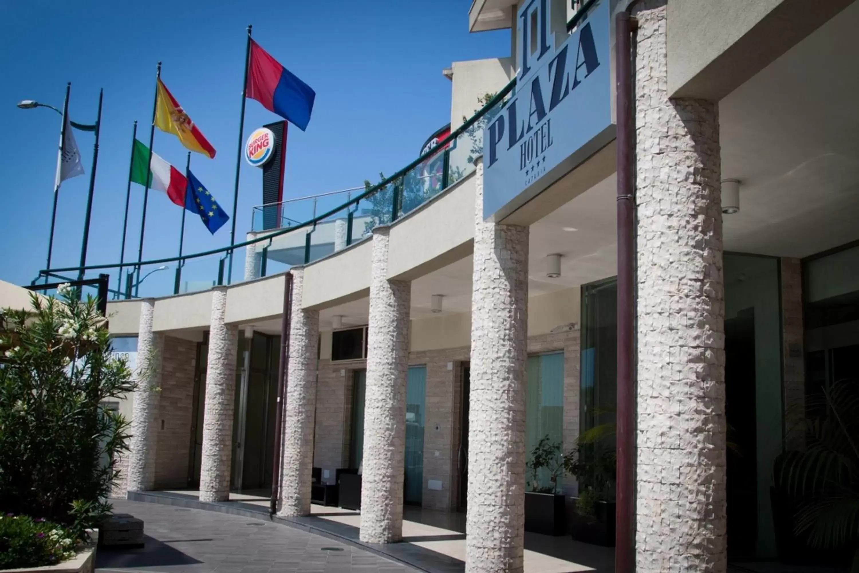 Facade/entrance in Plaza Hotel Catania