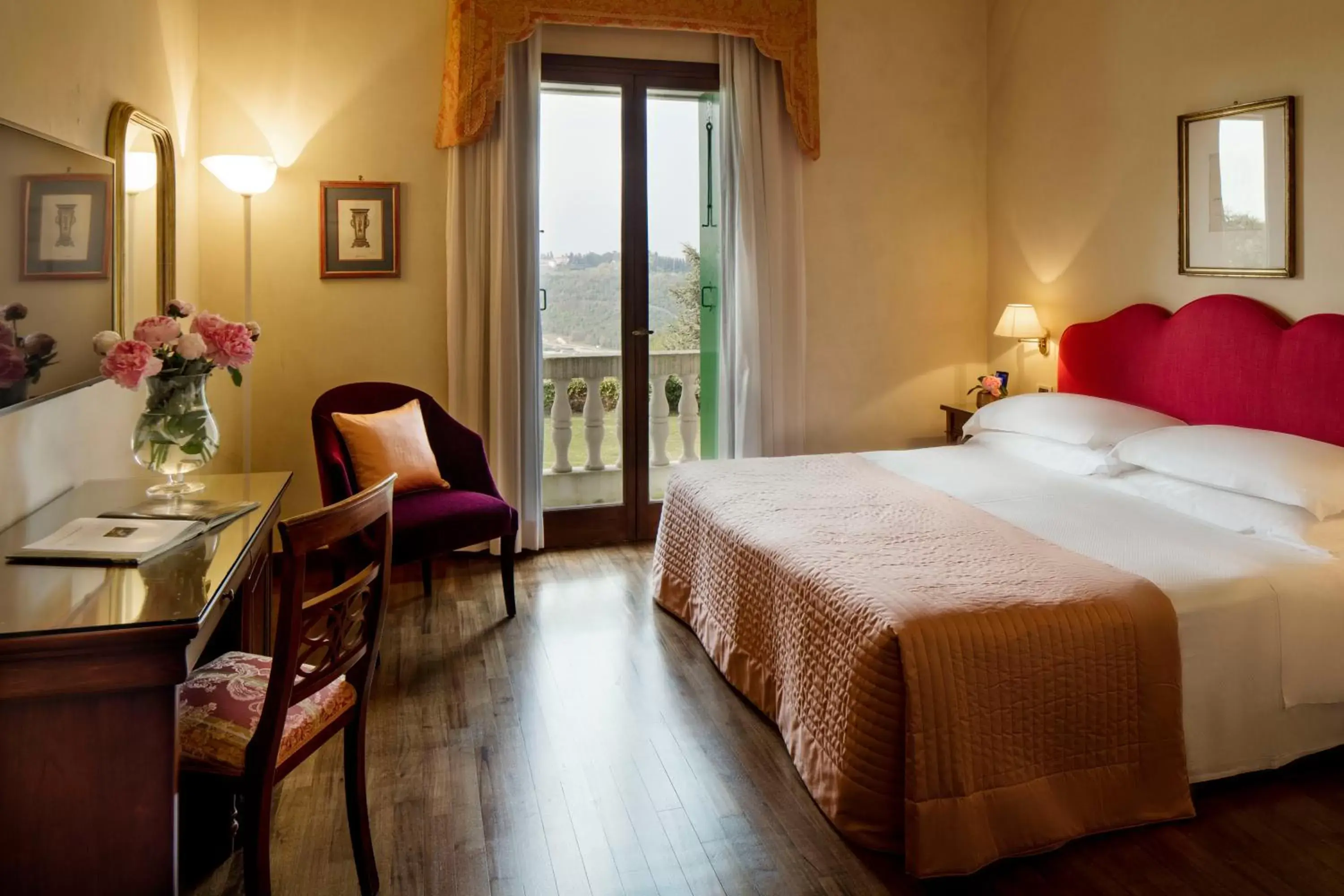 Photo of the whole room in Villa Michelangelo Vicenza – Starhotels Collezione