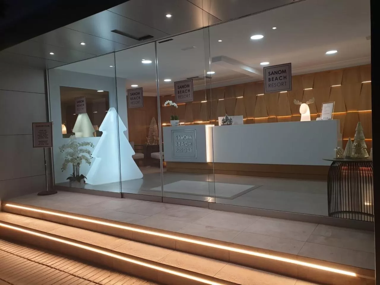 Property building in Sanom Beach Resort Only Adults