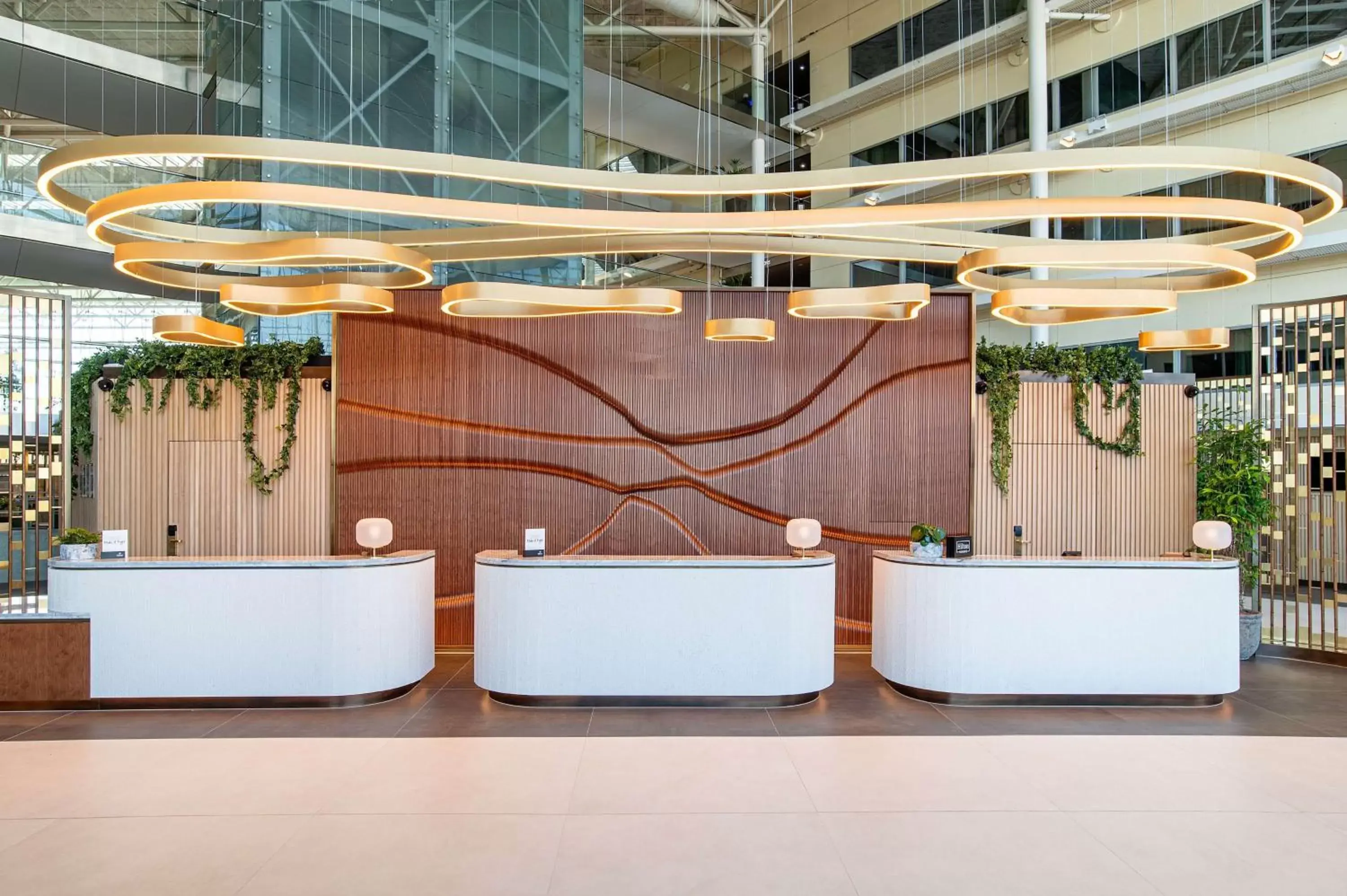 Lobby or reception in Hilton London Heathrow Airport