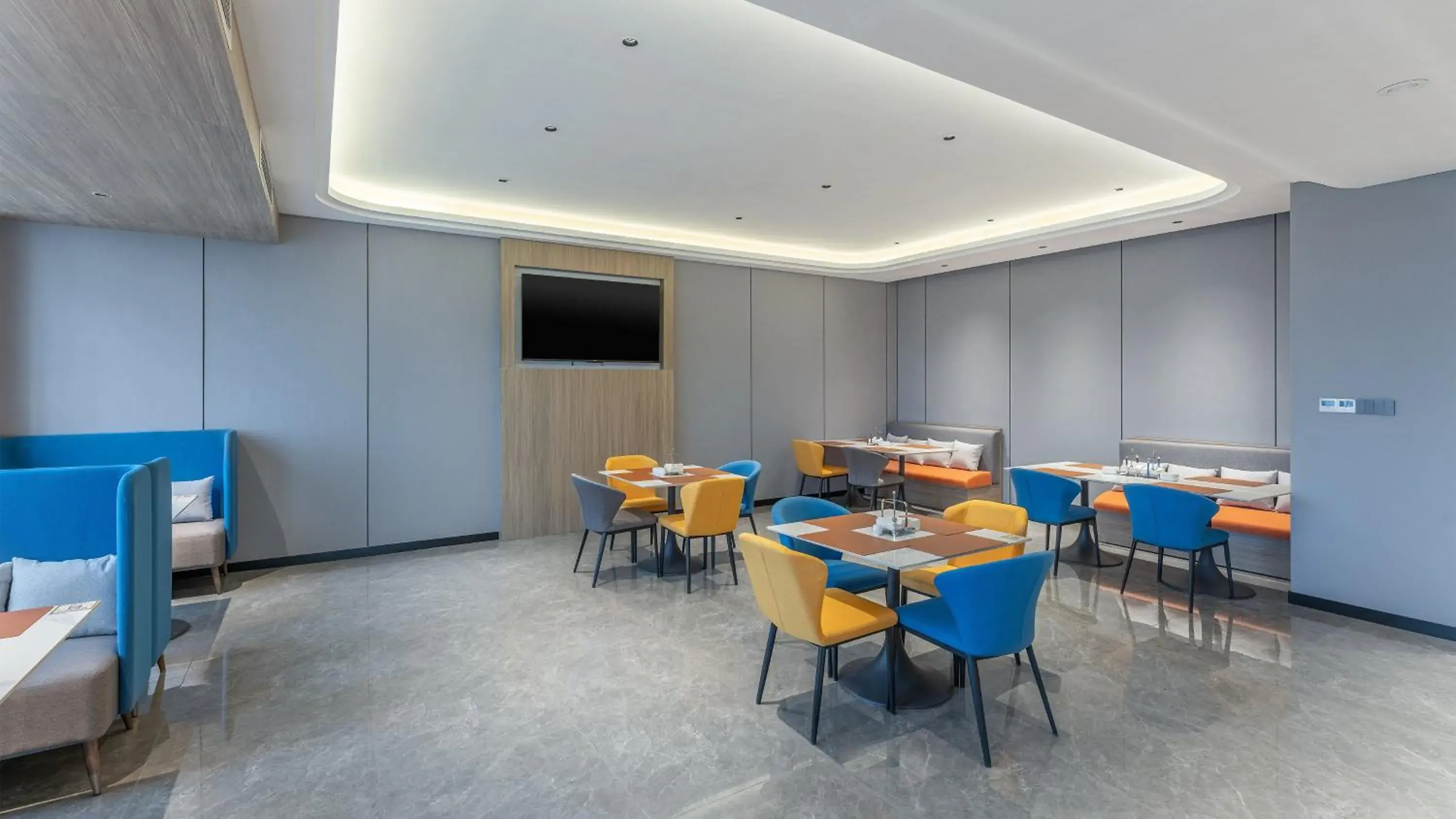 Restaurant/Places to Eat in Holiday Inn Express Nanchang Qingshan Lake View, an IHG Hotel