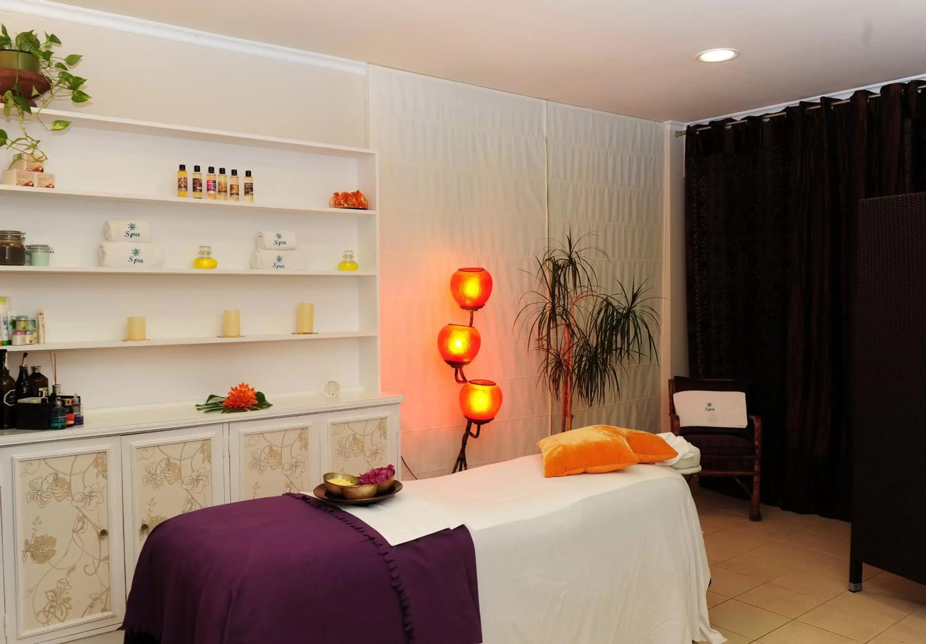 Massage, Spa/Wellness in Buganvilia Studio Hotel