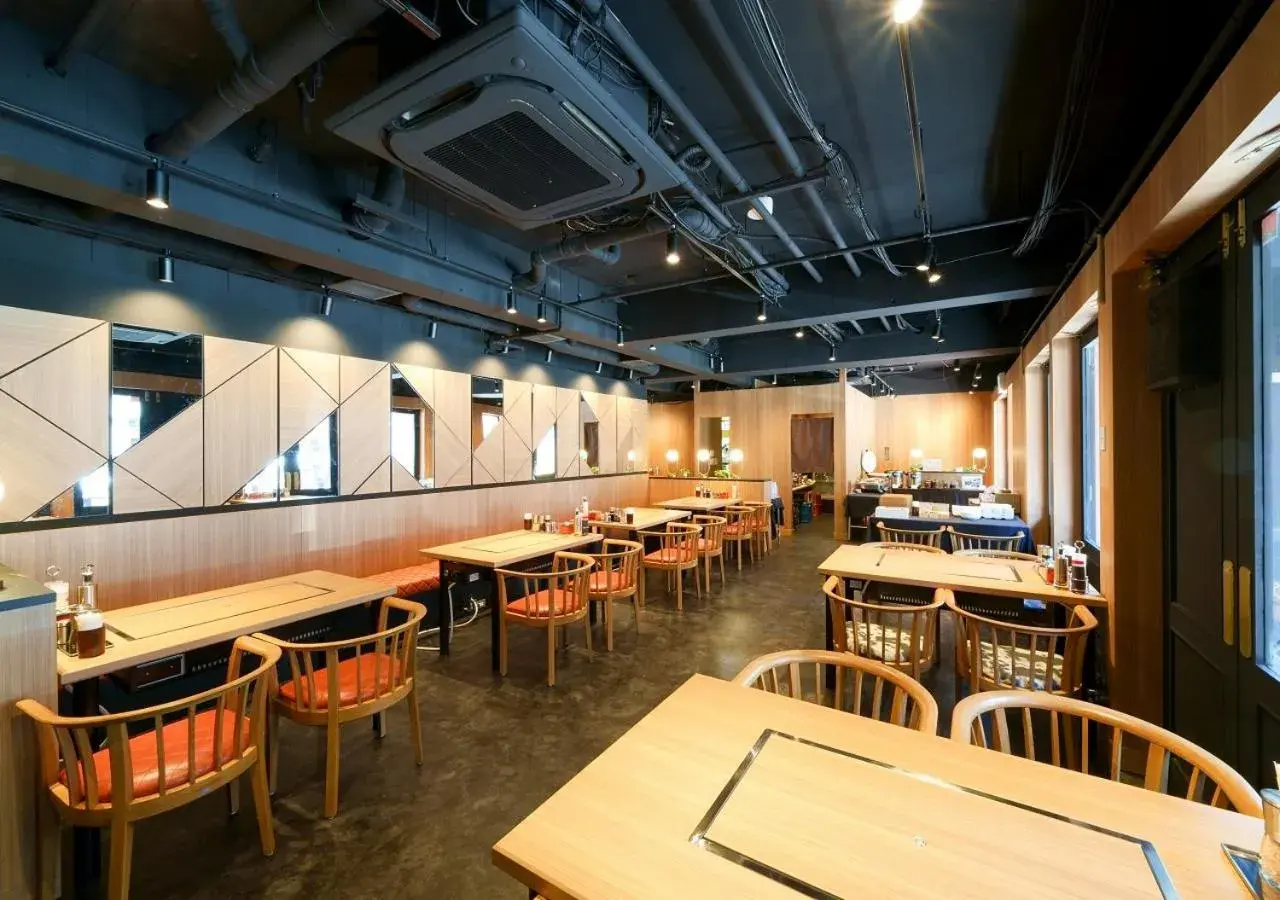 Restaurant/Places to Eat in APA Hotel Namba Kita Shinsaibashi Ekimae