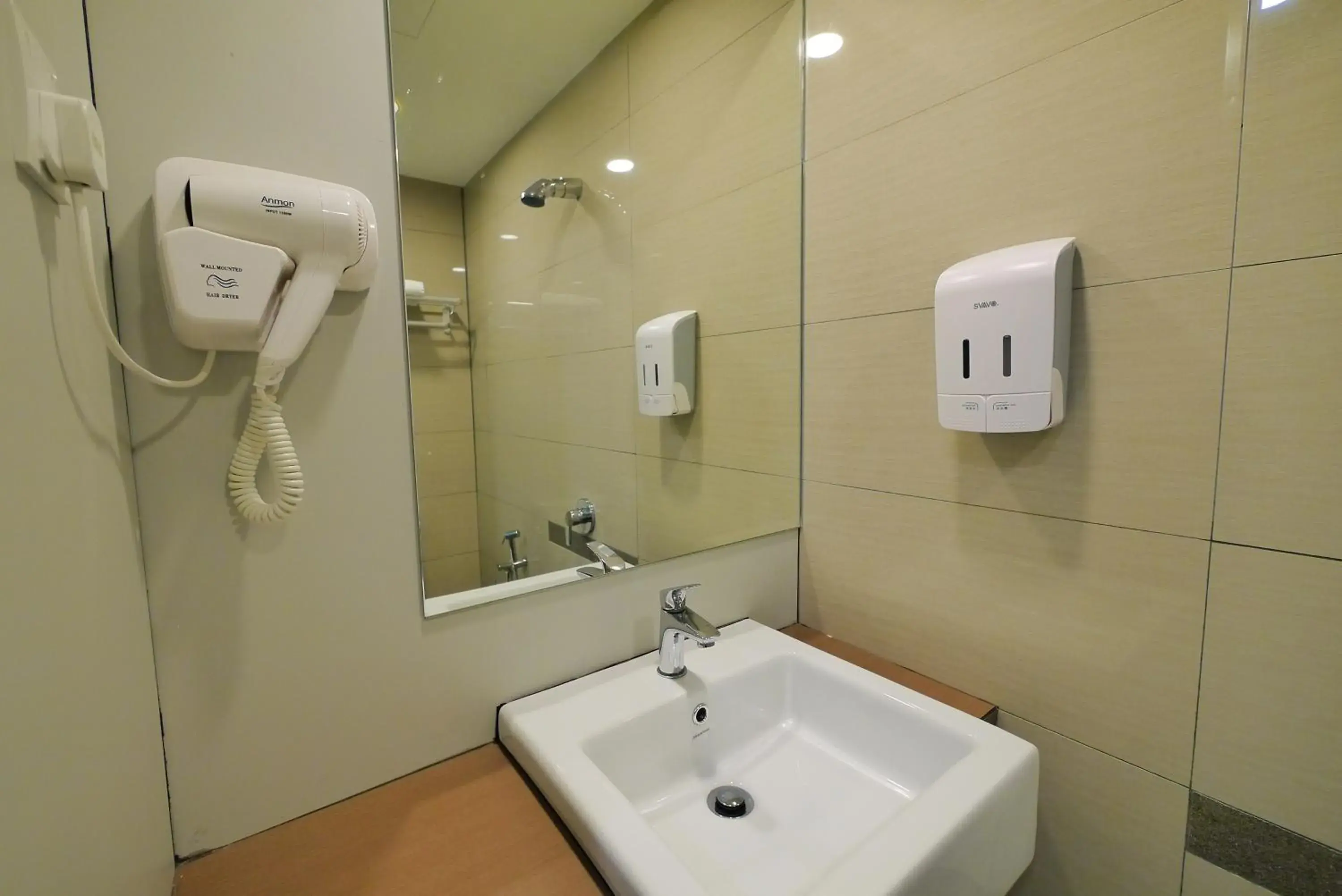 Shower, Bathroom in 33 Boutique Hotel Bandar Sunway