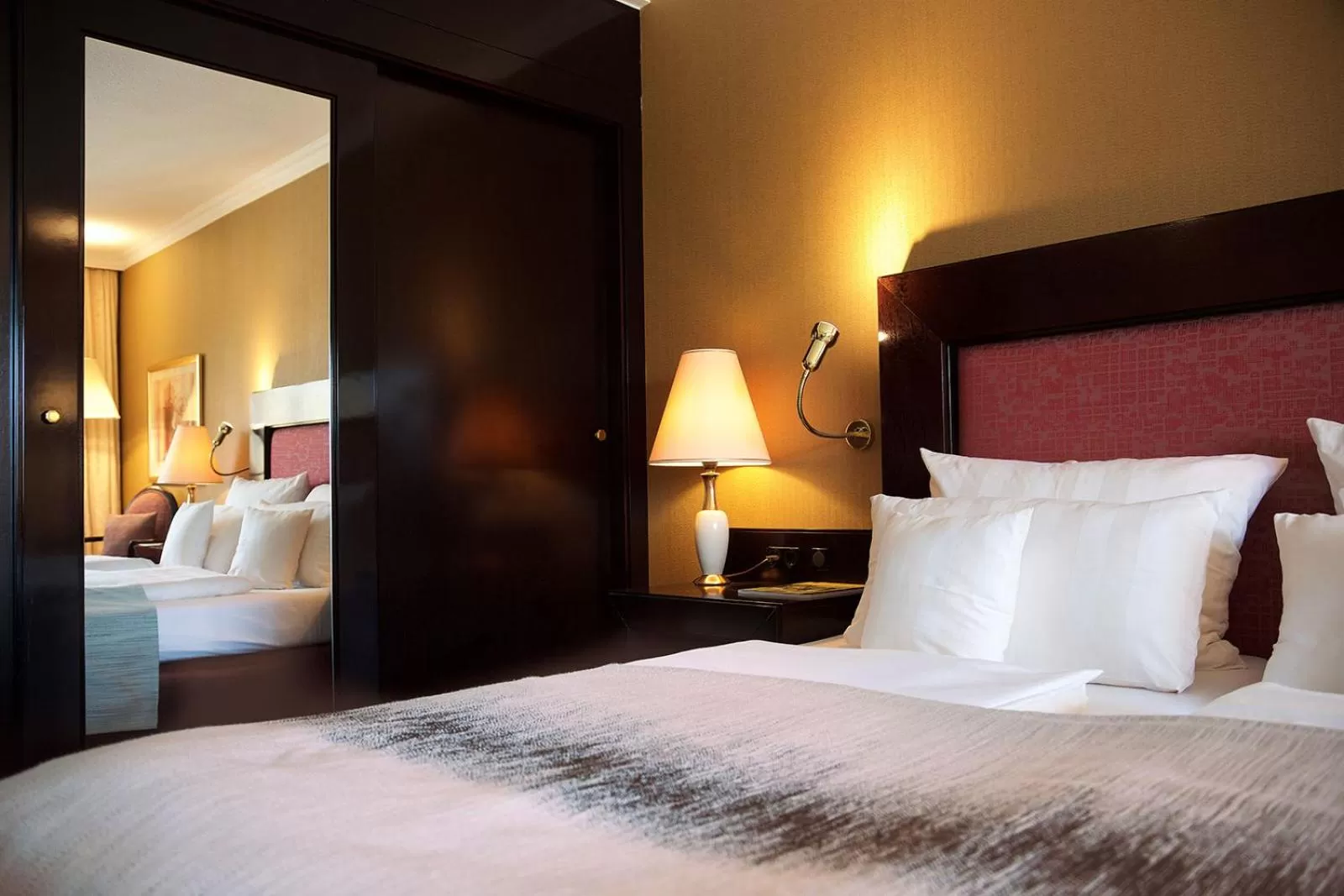 Deluxe Double Room in Steigenberger Hotel Der Sonnenhof