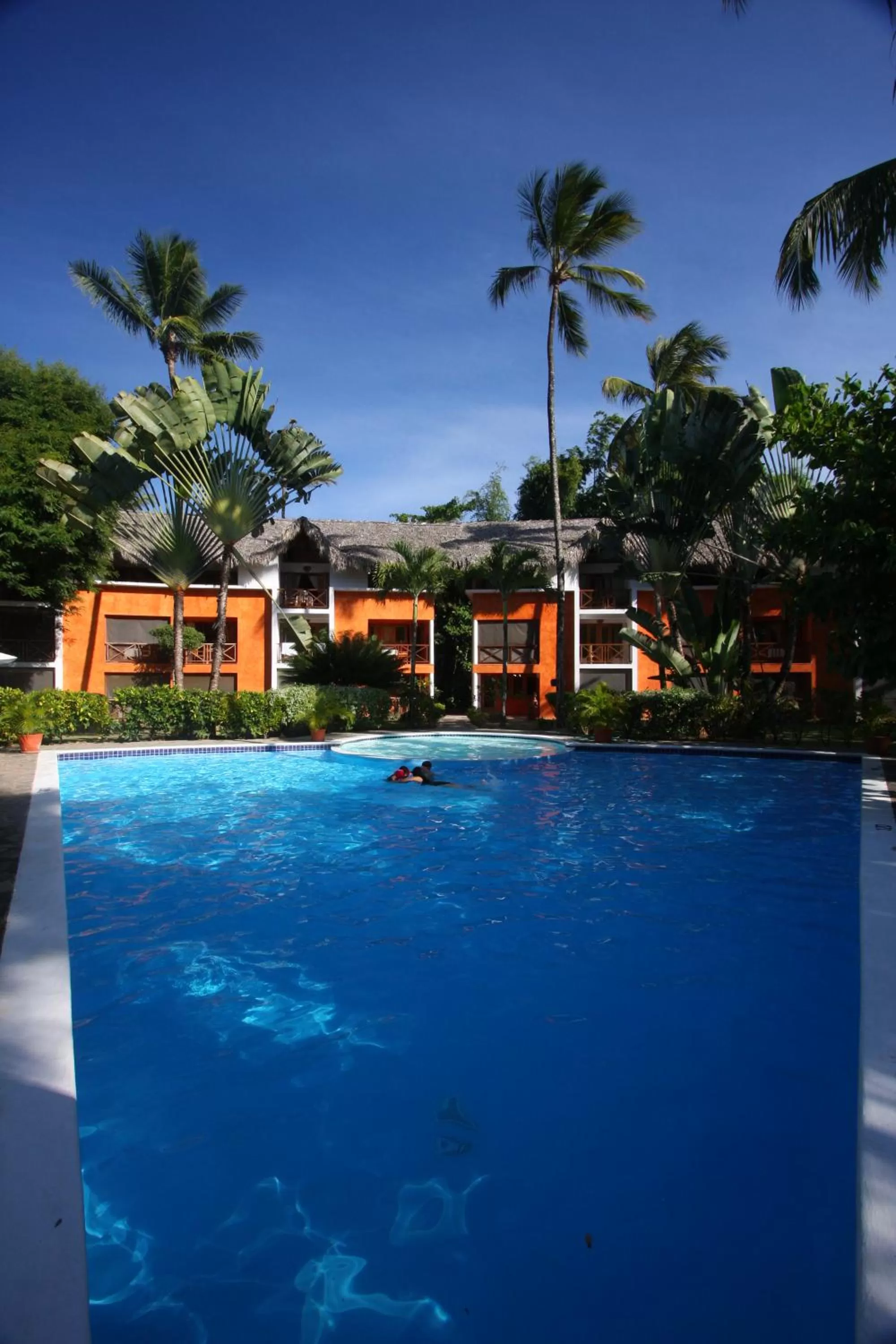 Property building, Swimming Pool in La Residencia del Paseo