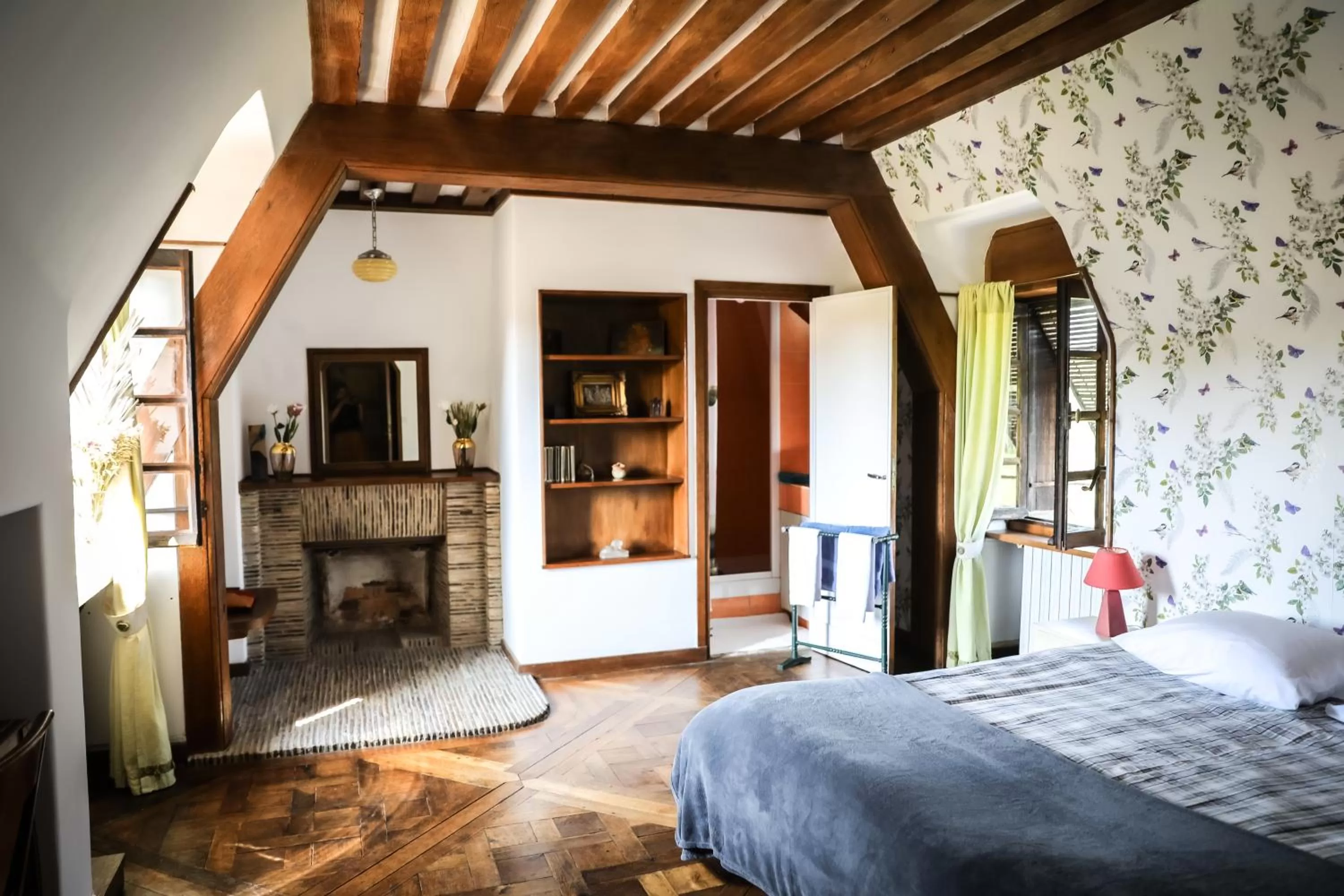 Bathroom, Bed in Le Logis d'Arniere
