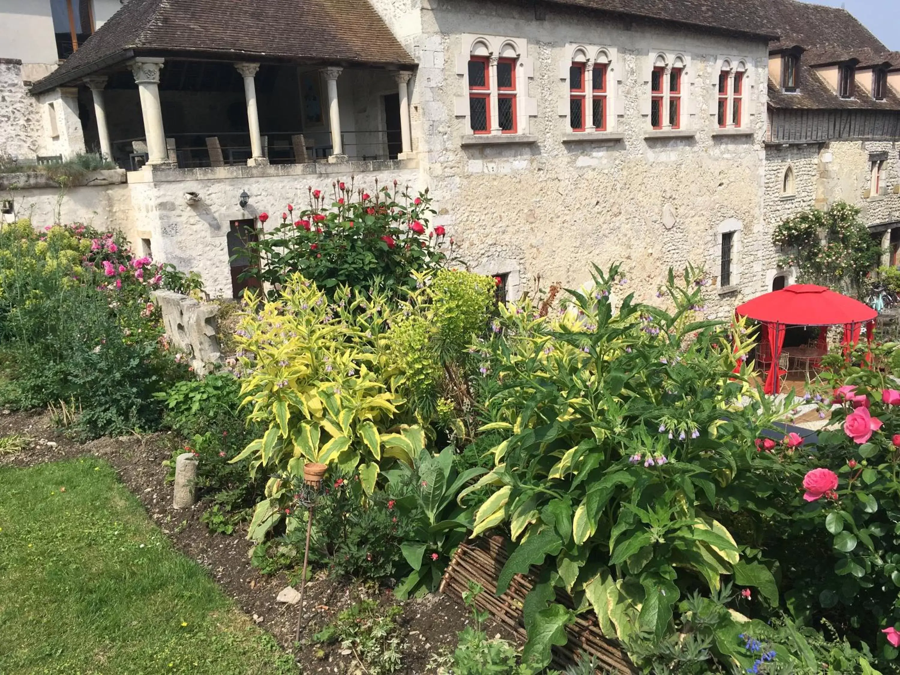 Garden, Property Building in Demeure des Vieux Bains
