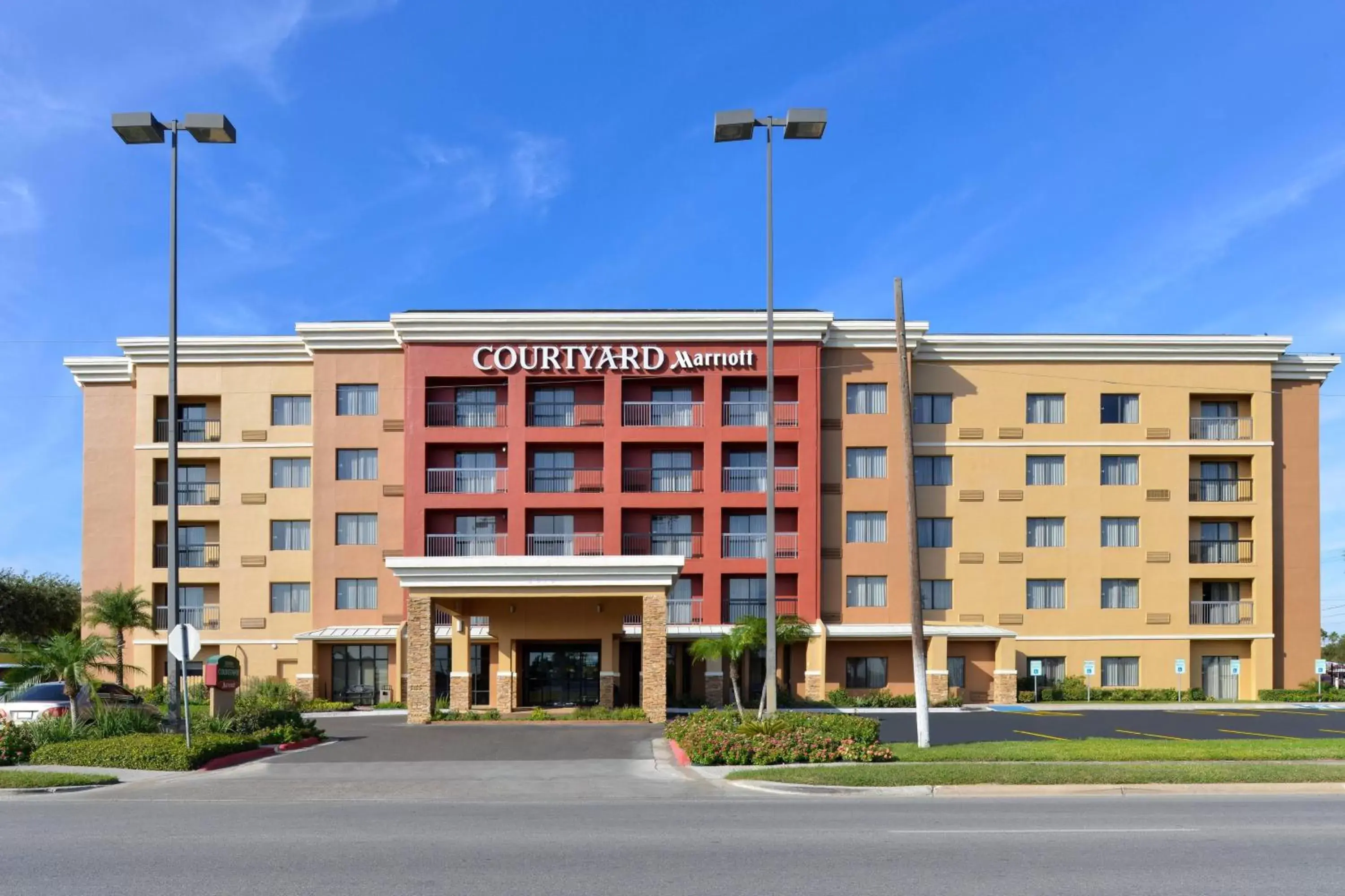 Property Building in Courtyard Laredo