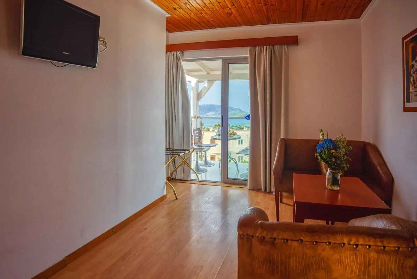 TV and multimedia, TV/Entertainment Center in Elounda Water Park Residence Hotel