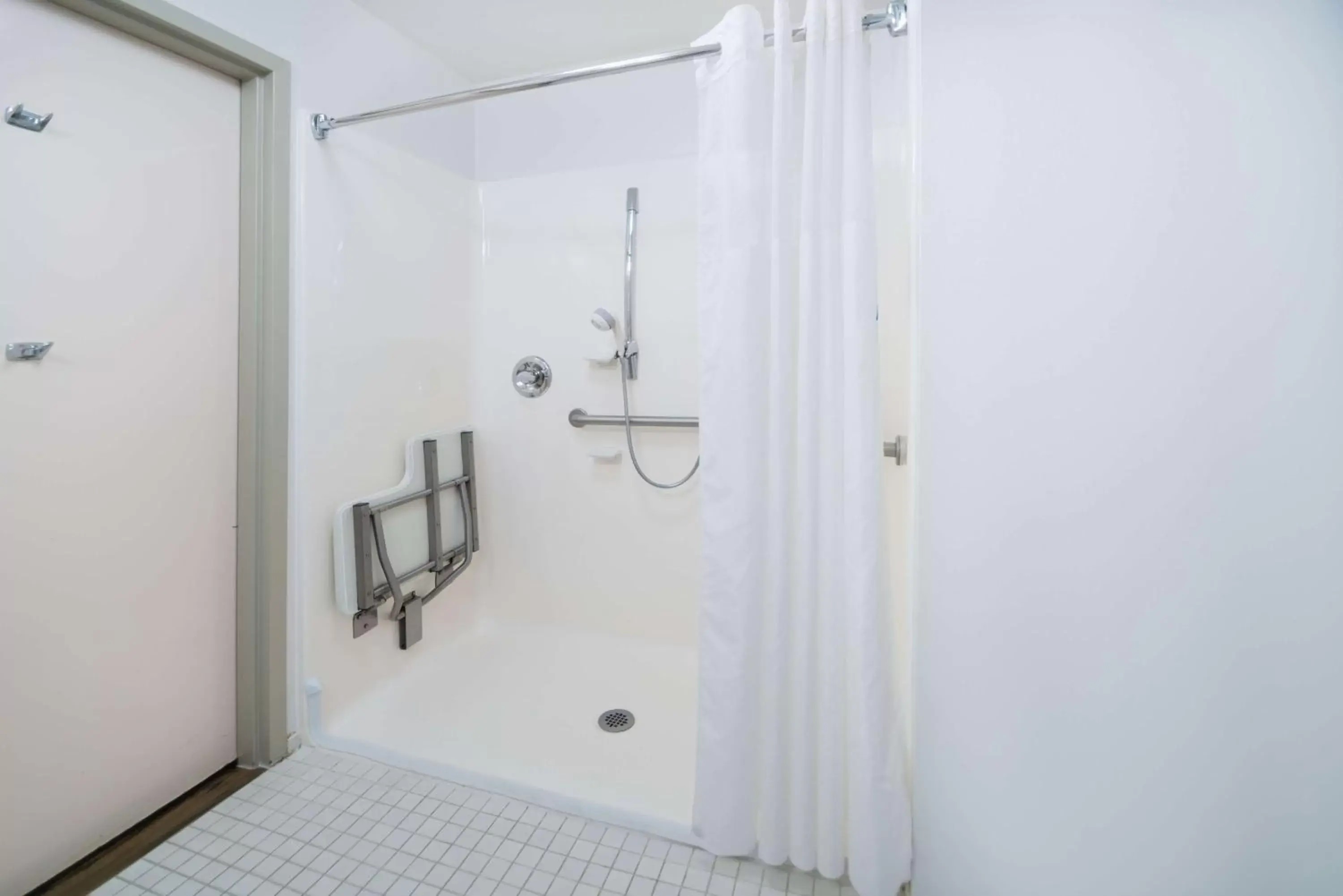 Bathroom in Hampton Inn & Suites Wilson I-95
