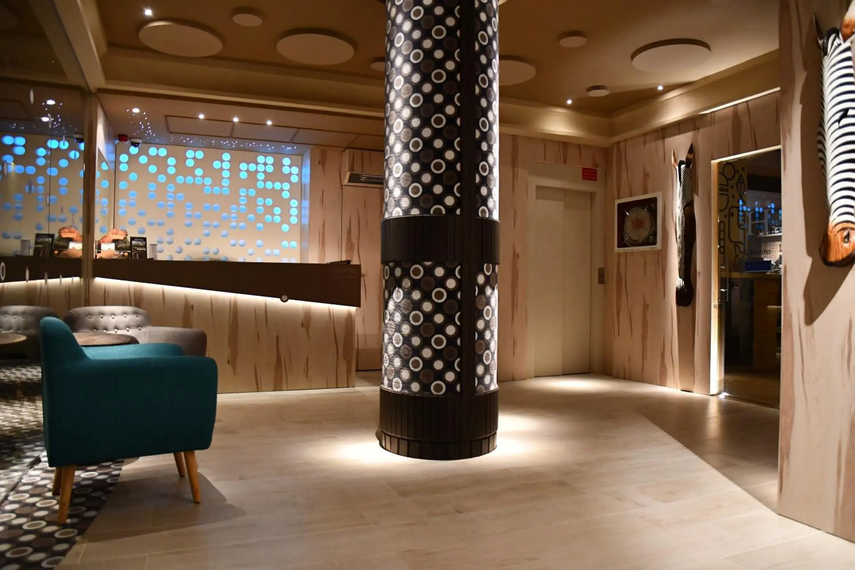 Lobby or reception in Hotel Oriente Lobby or reception in Hotel Oriente