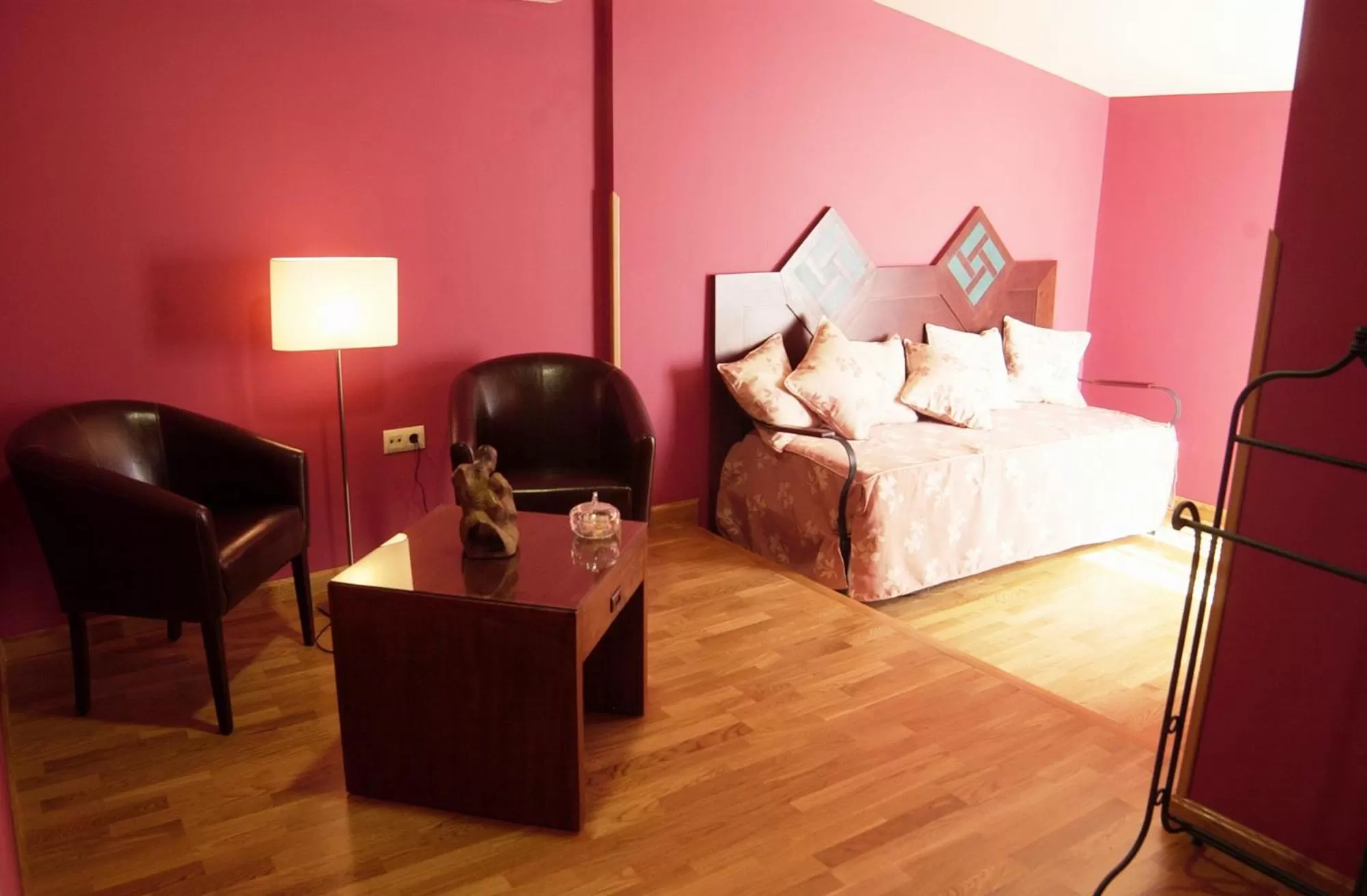 Living room, Bed in Hotel Spa La Casa Mudéjar