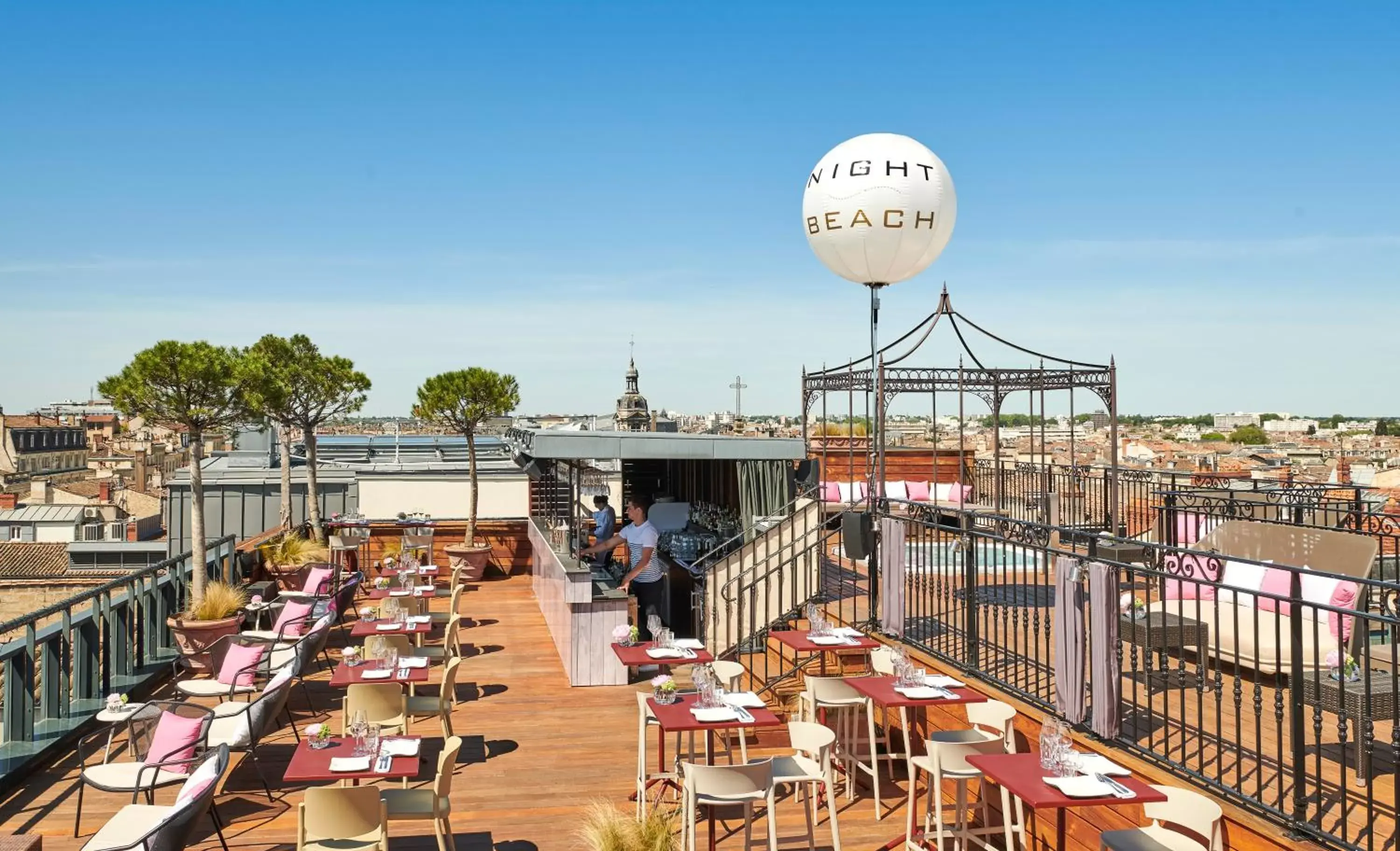 Lounge or bar, Restaurant/Places to Eat in InterContinental Bordeaux Le Grand Hotel, an IHG Hotel