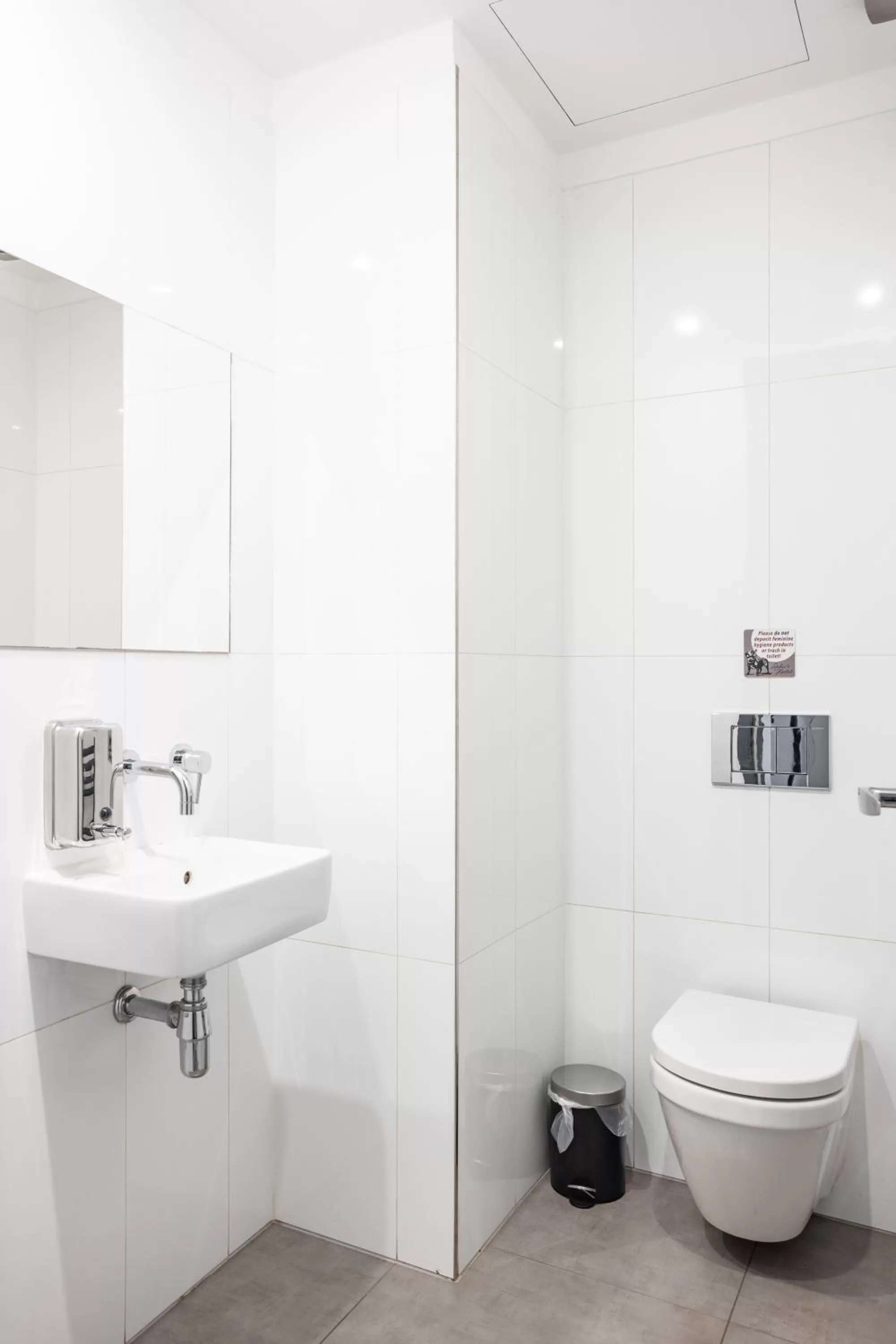 Toilet in Sophie's Hostel