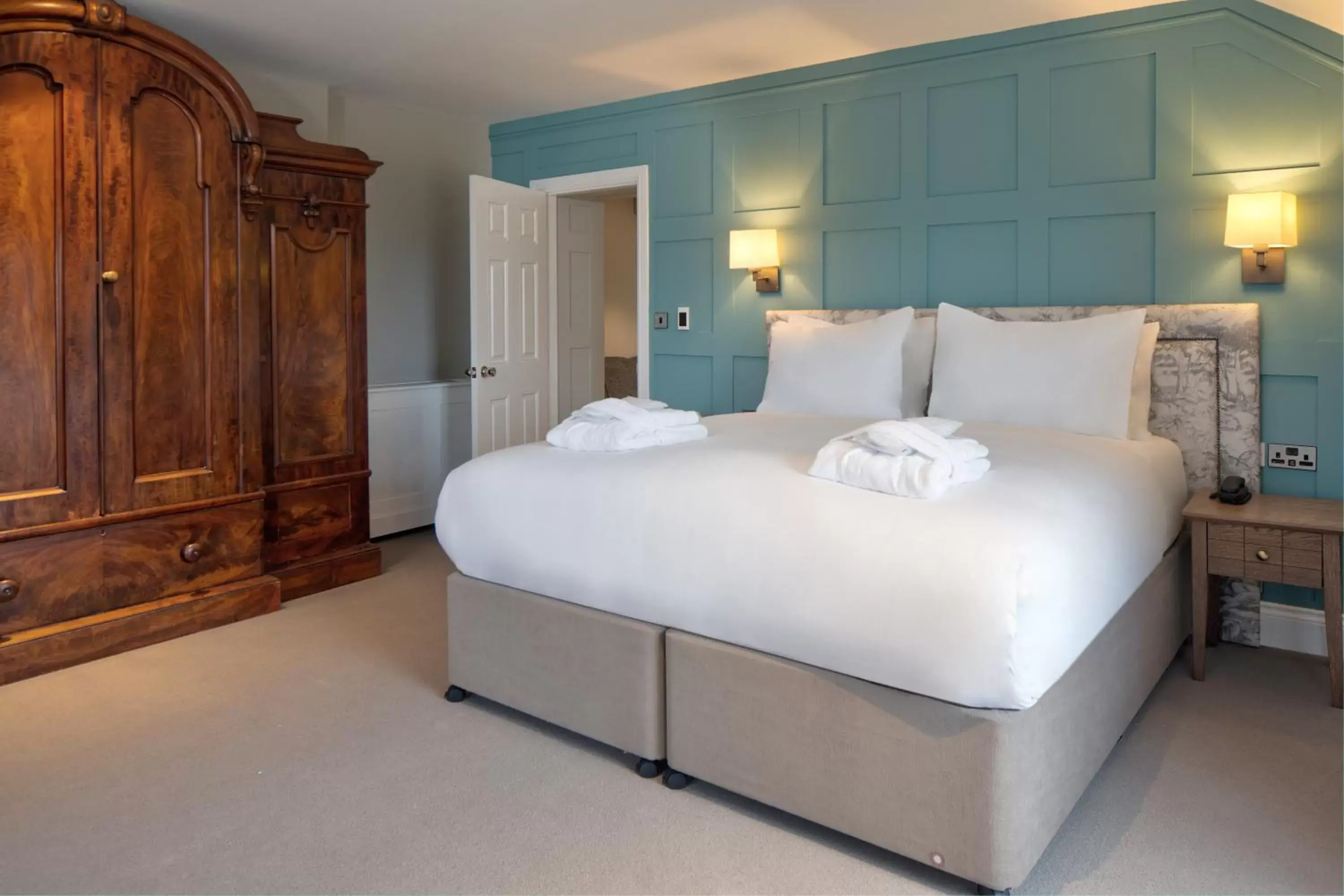 Bedroom, Bed in The Ro Hotel Windermere