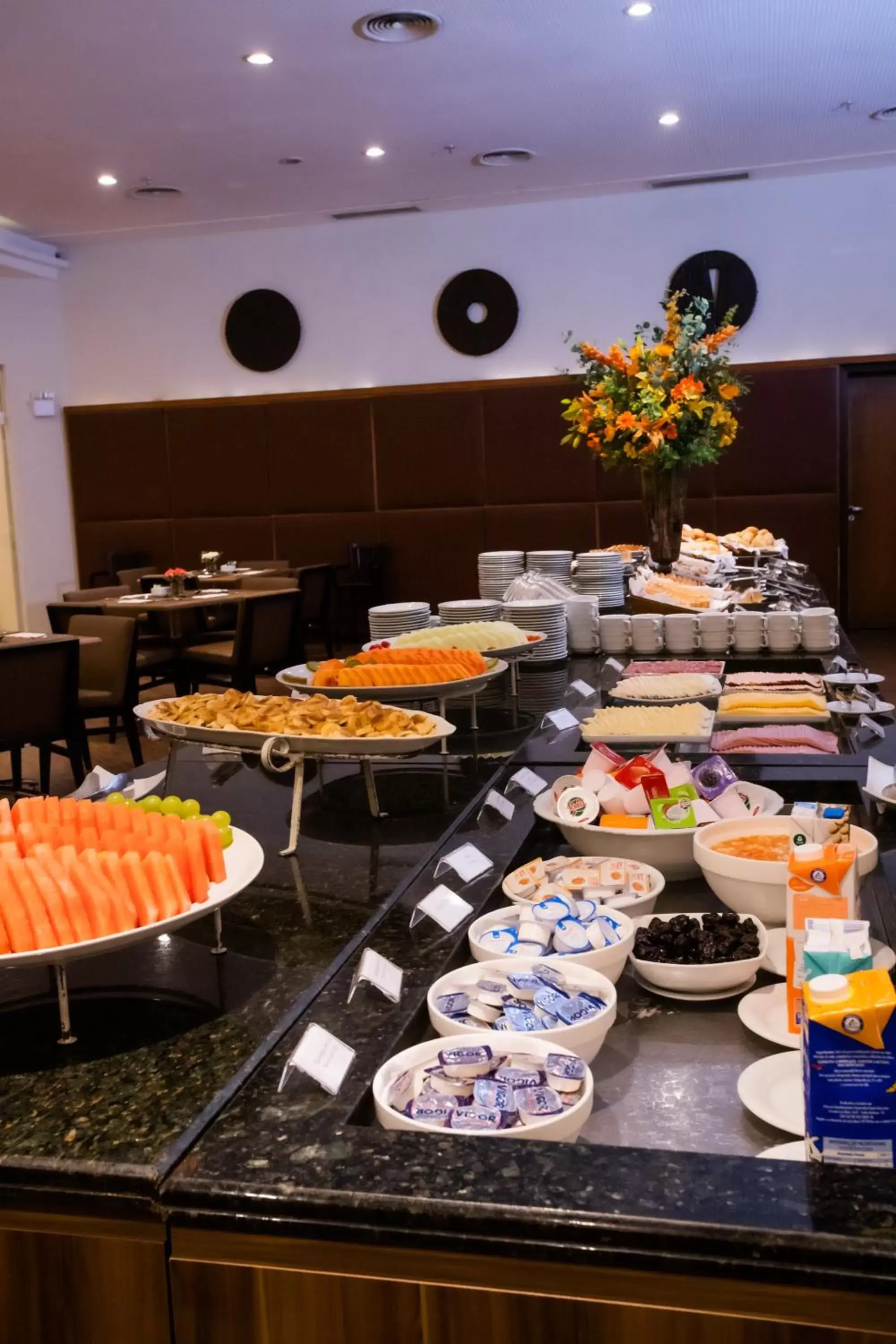 Food and drinks in Bourbon Joinville Convention Hotel