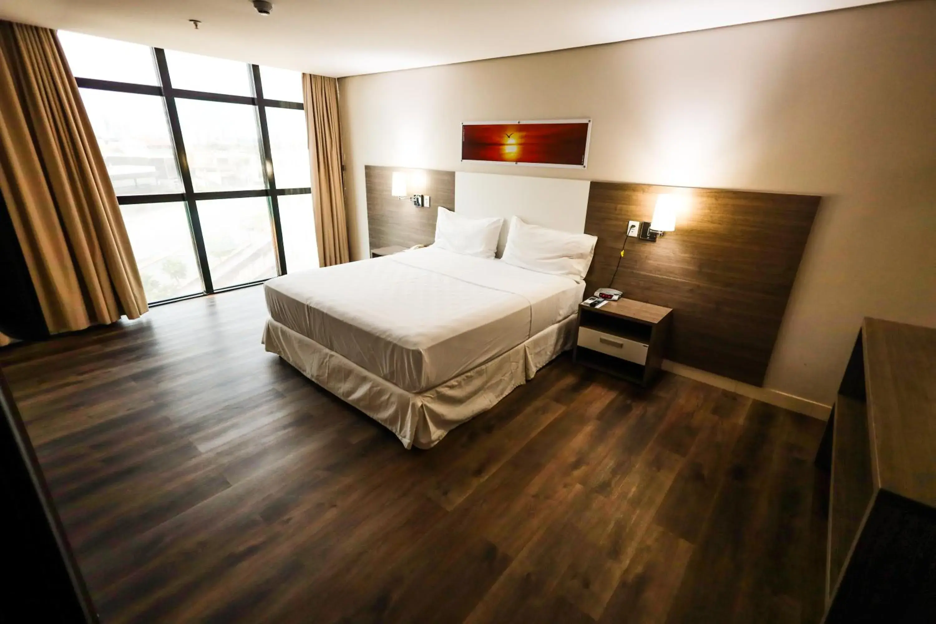 Bed in Holiday Inn Cuiaba, an IHG Hotel