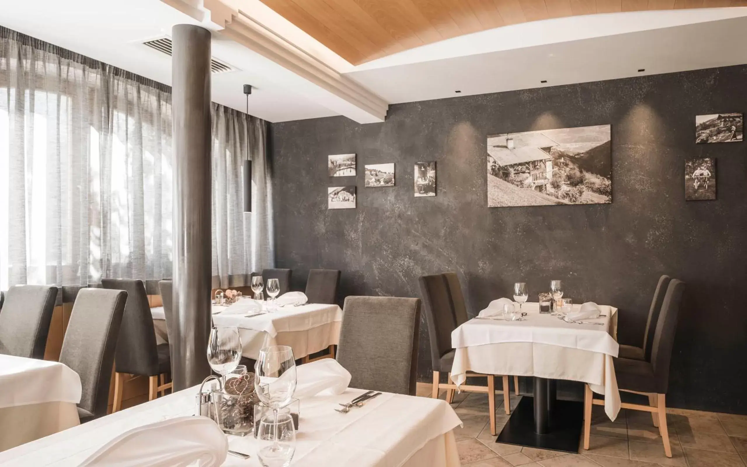 Dining area, Restaurant/Places to Eat in Hotel Alpenhof