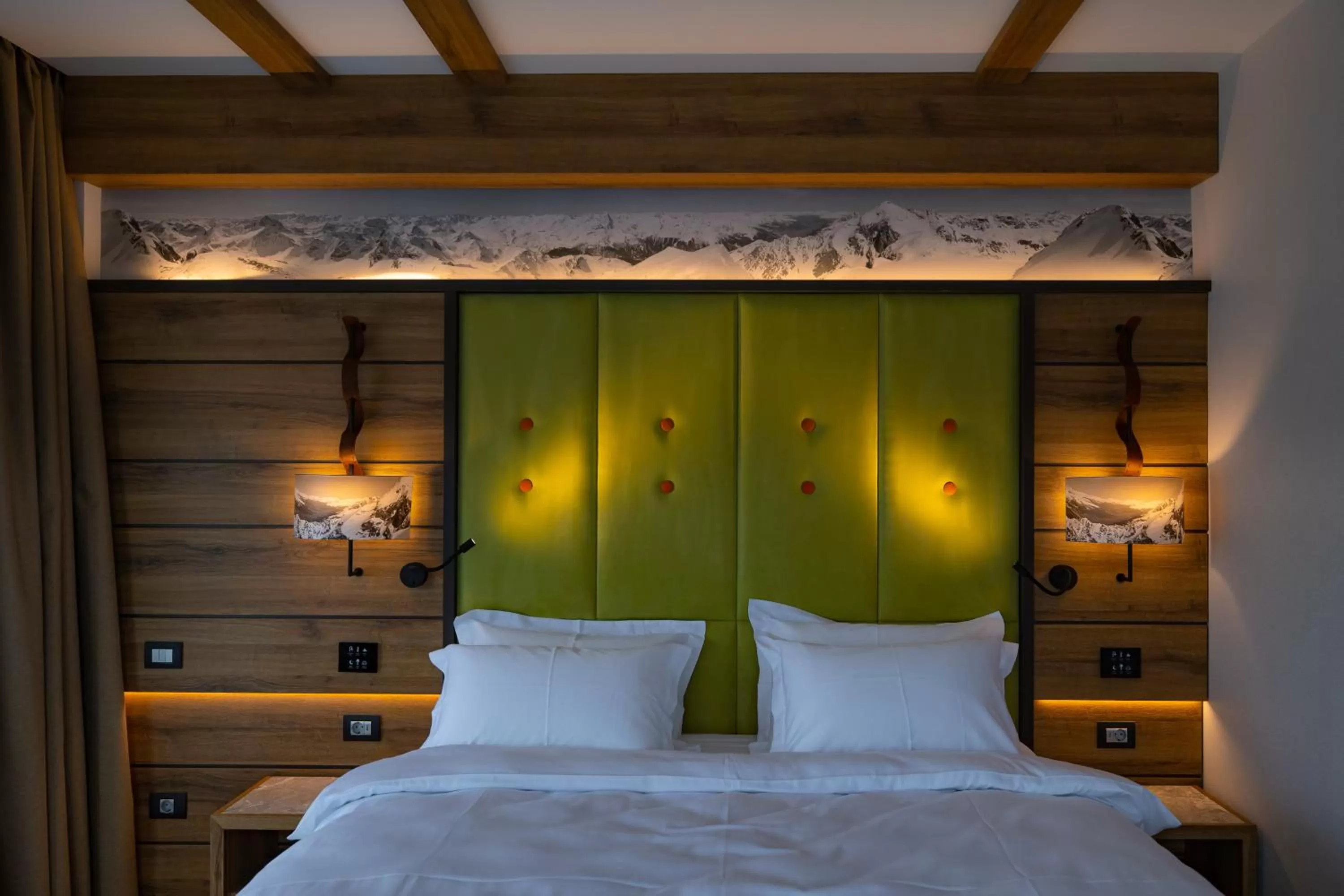 Bed in Hotel Belmont