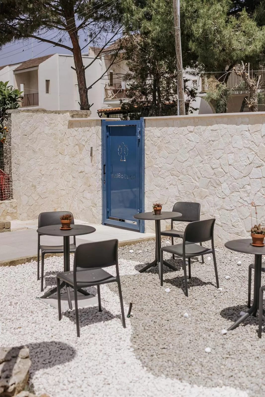 Inner courtyard view in APULIA BLUE APARTEMENTS & B&B