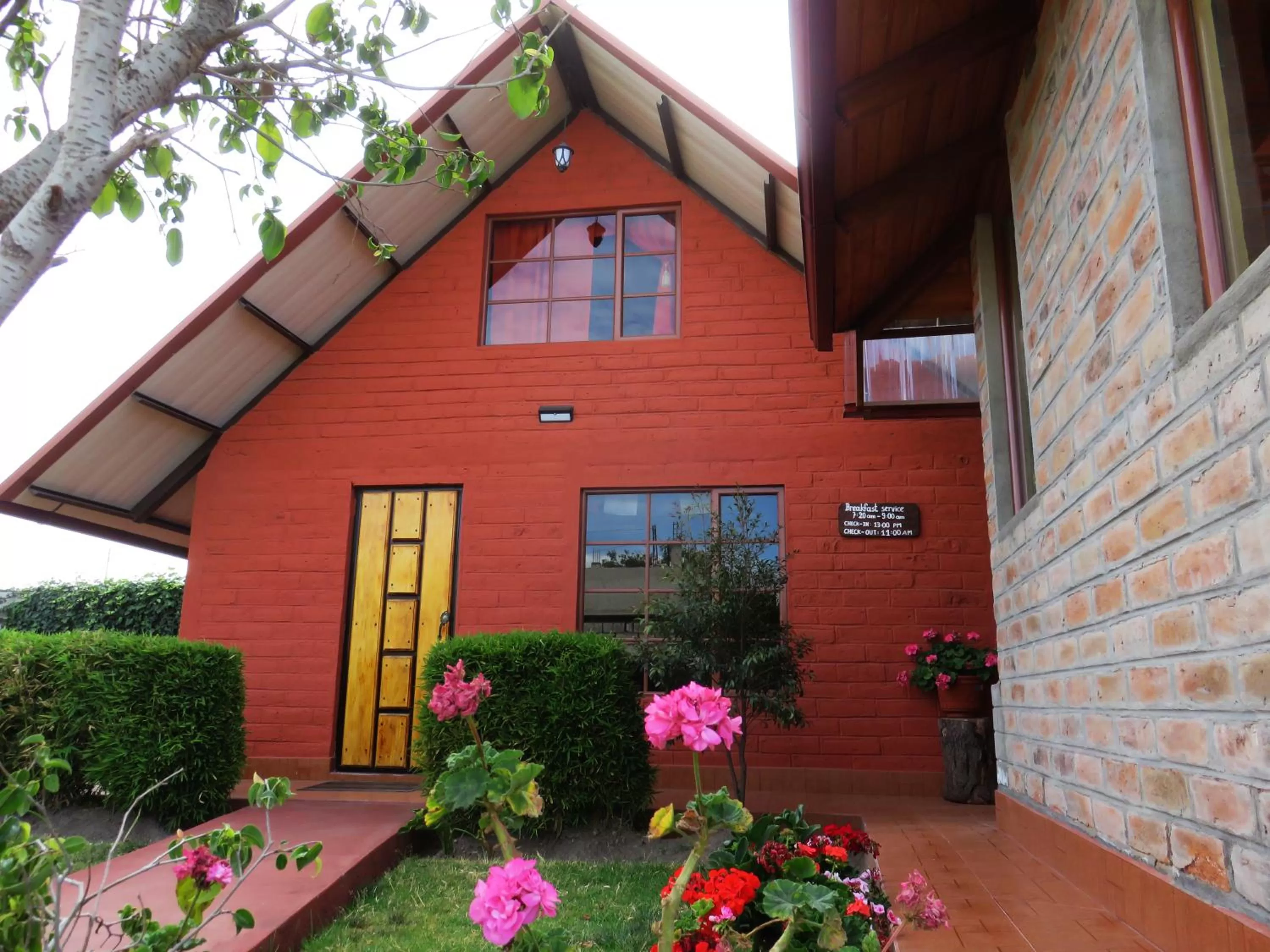 Patio in Casa del Montañero
