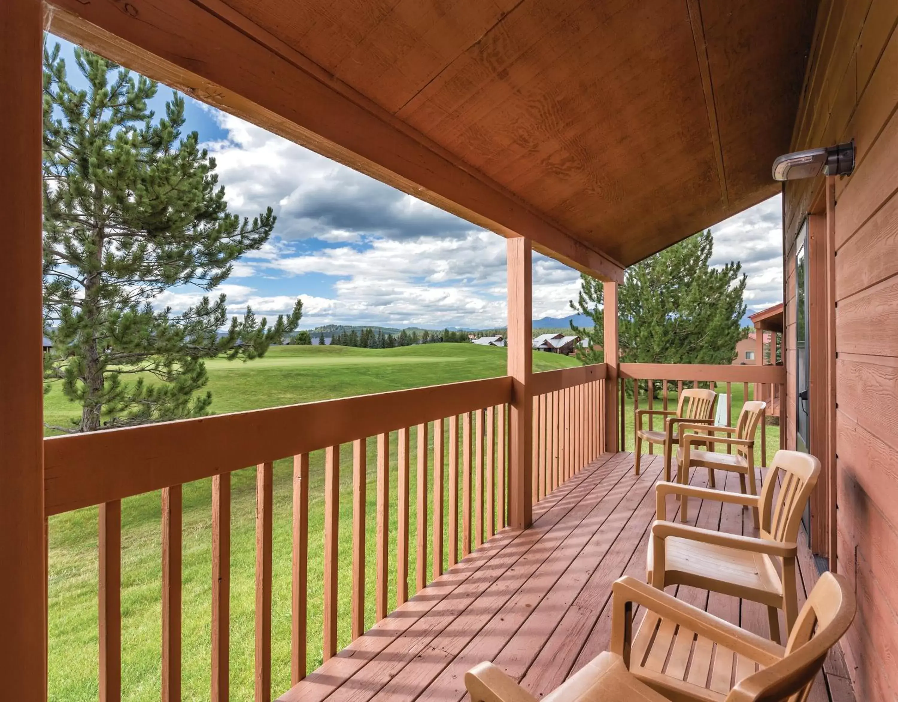 Photo of the whole room, Balcony/Terrace in Club Wyndham Pagosa