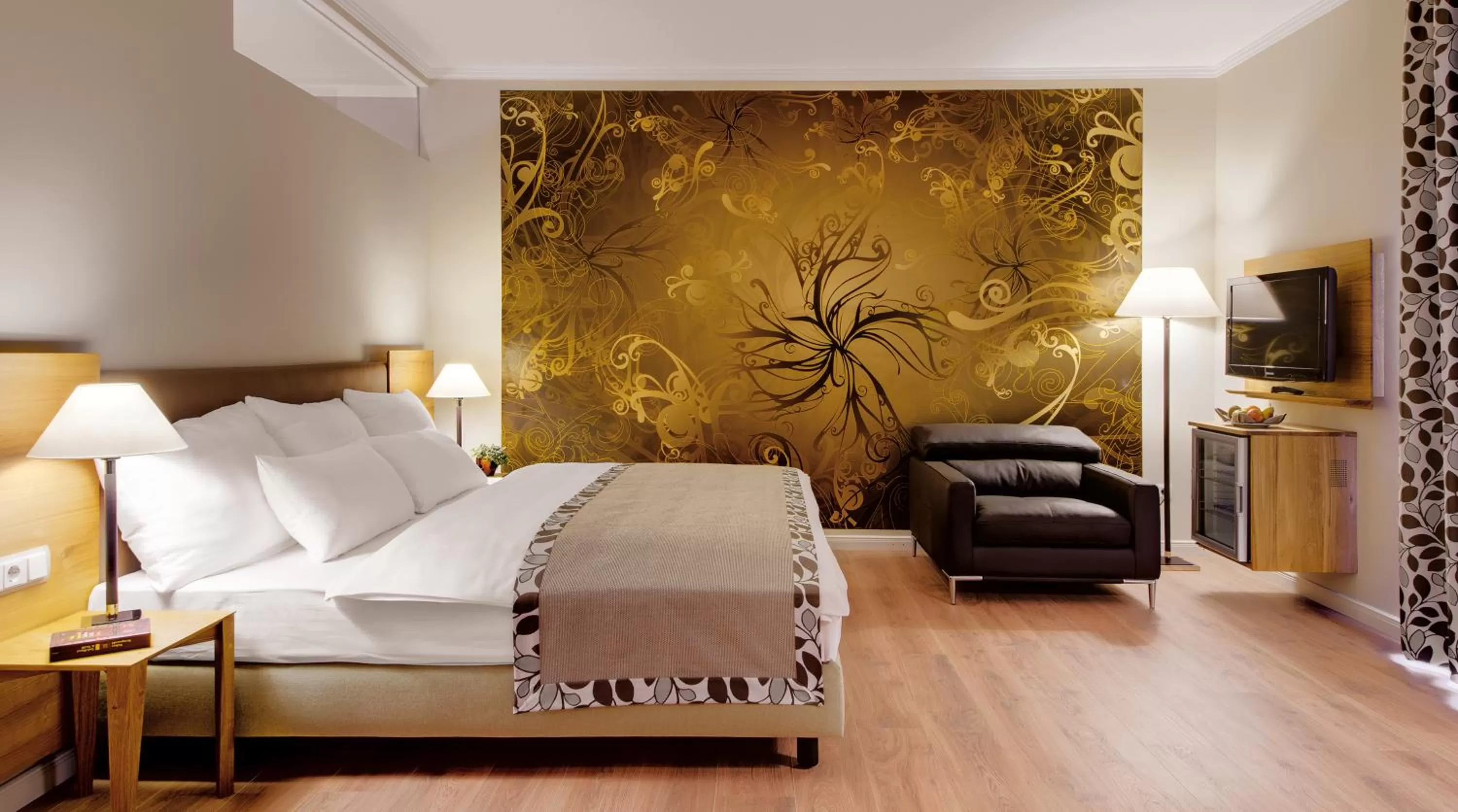 Photo of the whole room, Bed in Hotel Villa Toskana