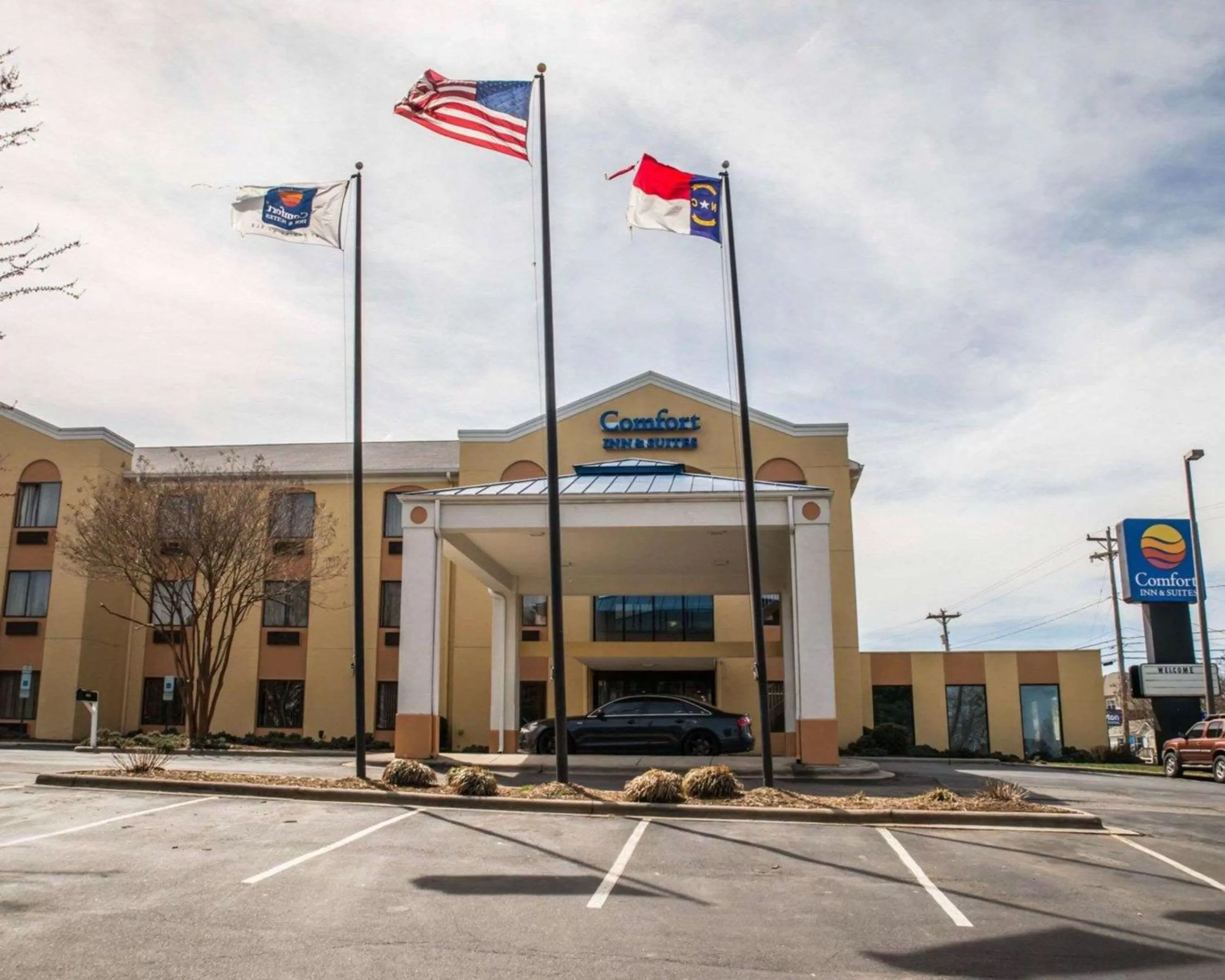 Property building in Comfort Inn & Suites Morganton South