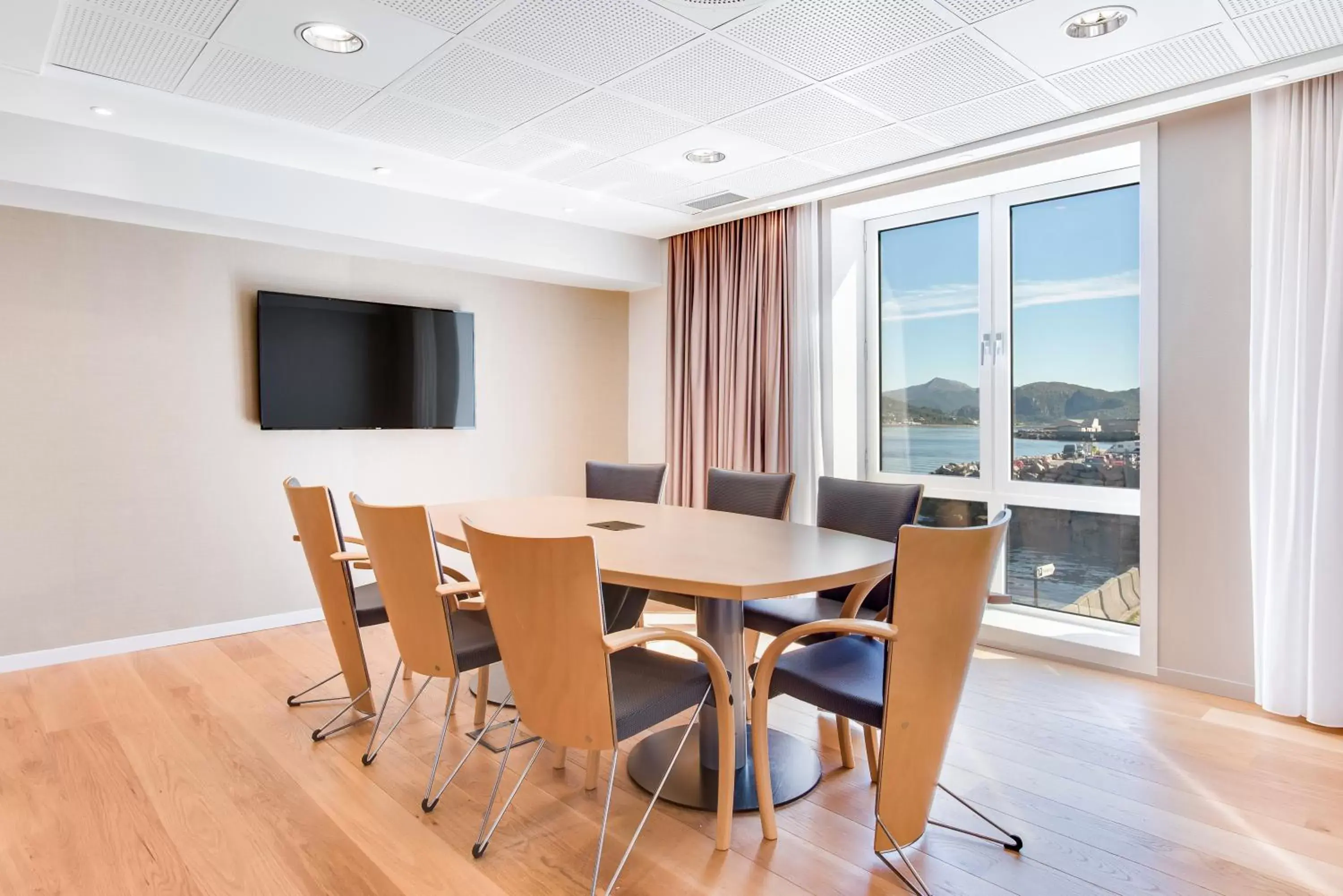 Meeting/conference room in Quality Hotel Ålesund