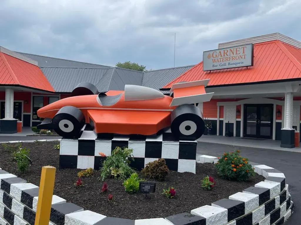 Property building in Travelodge by Wyndham Indianapolis Speedway Property building in Travelodge by Wyndham Indianapolis Speedway