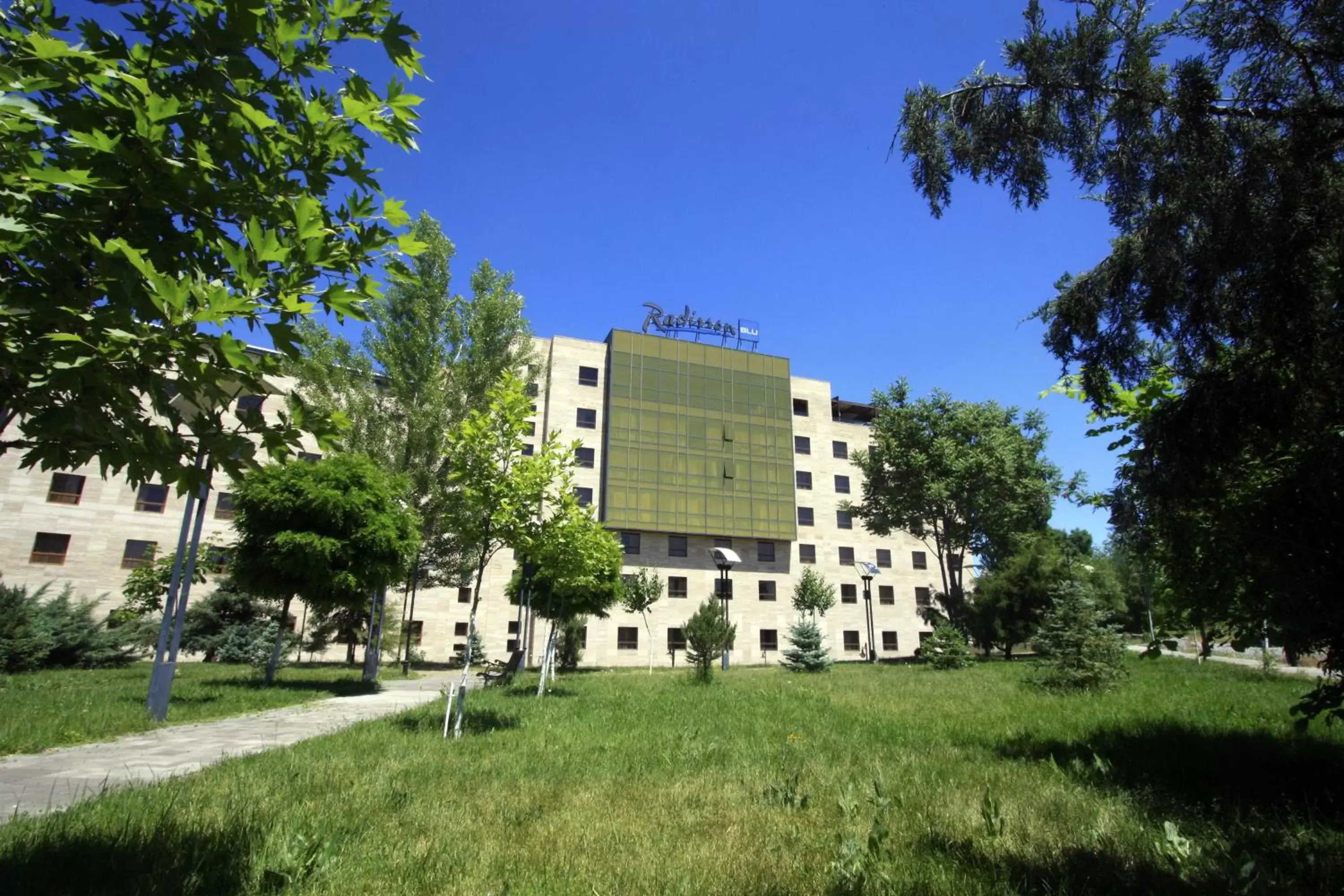 Facade/entrance, Property Building in Radisson BLU Hotel Yerevan