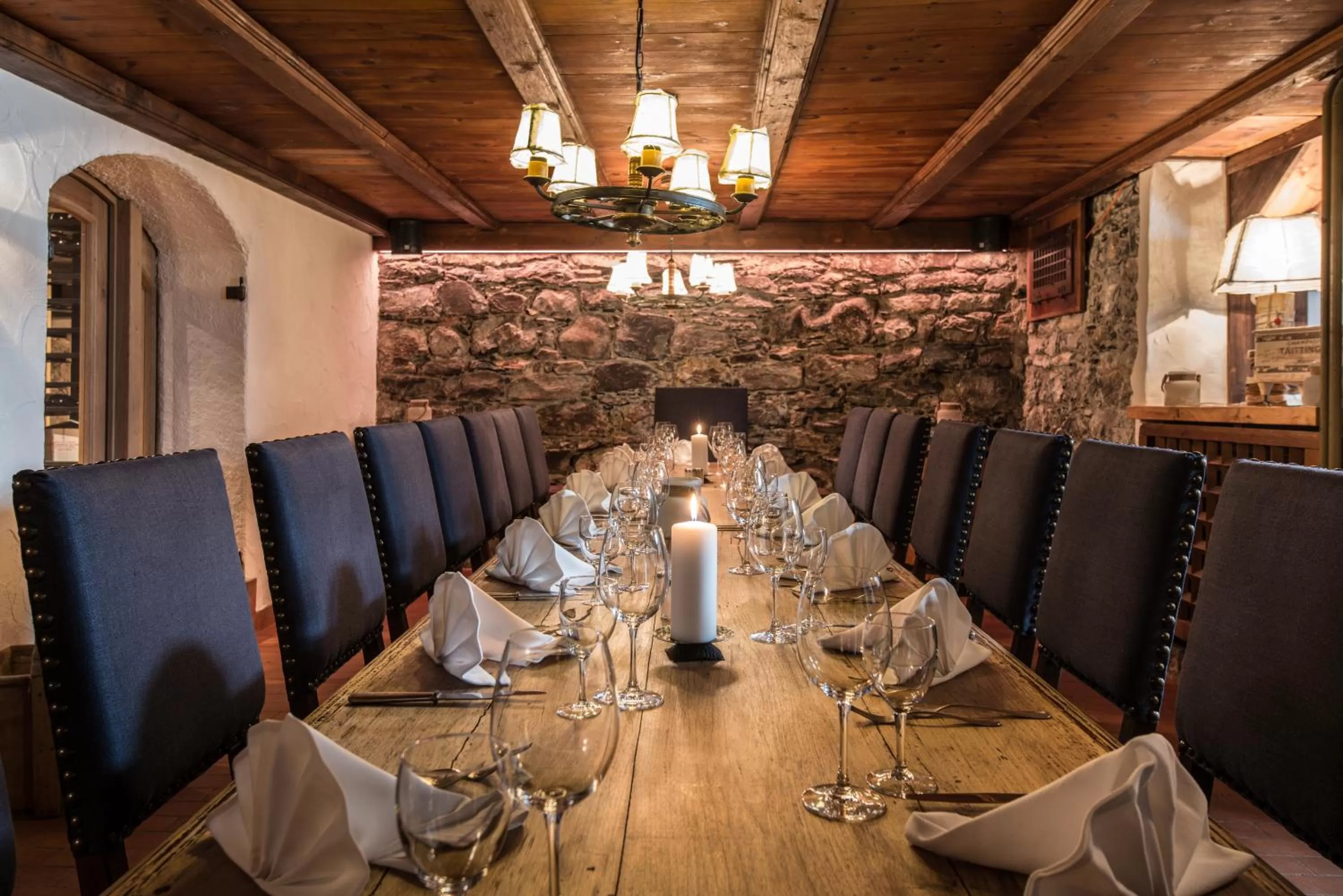 Banquet/Function facilities in Alpenclub
