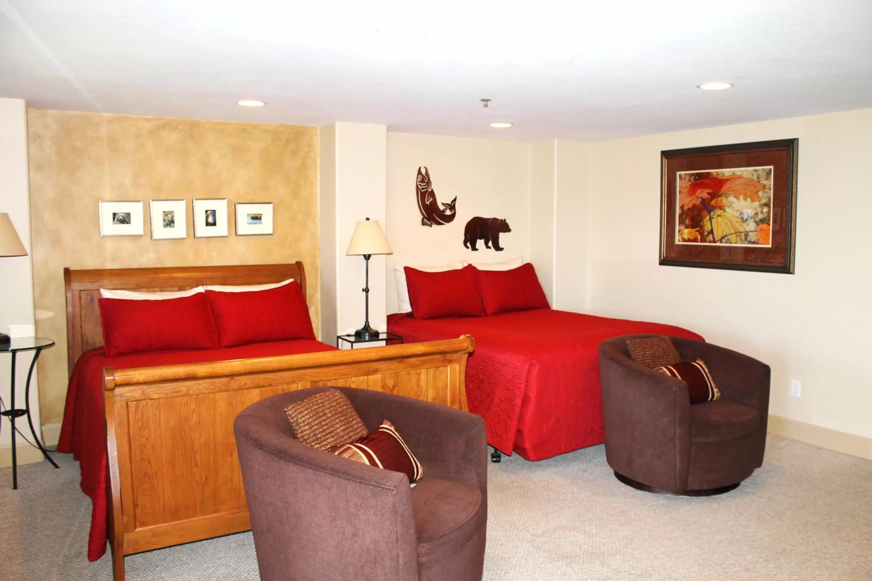 Seating Area in Otter Beach Lodges