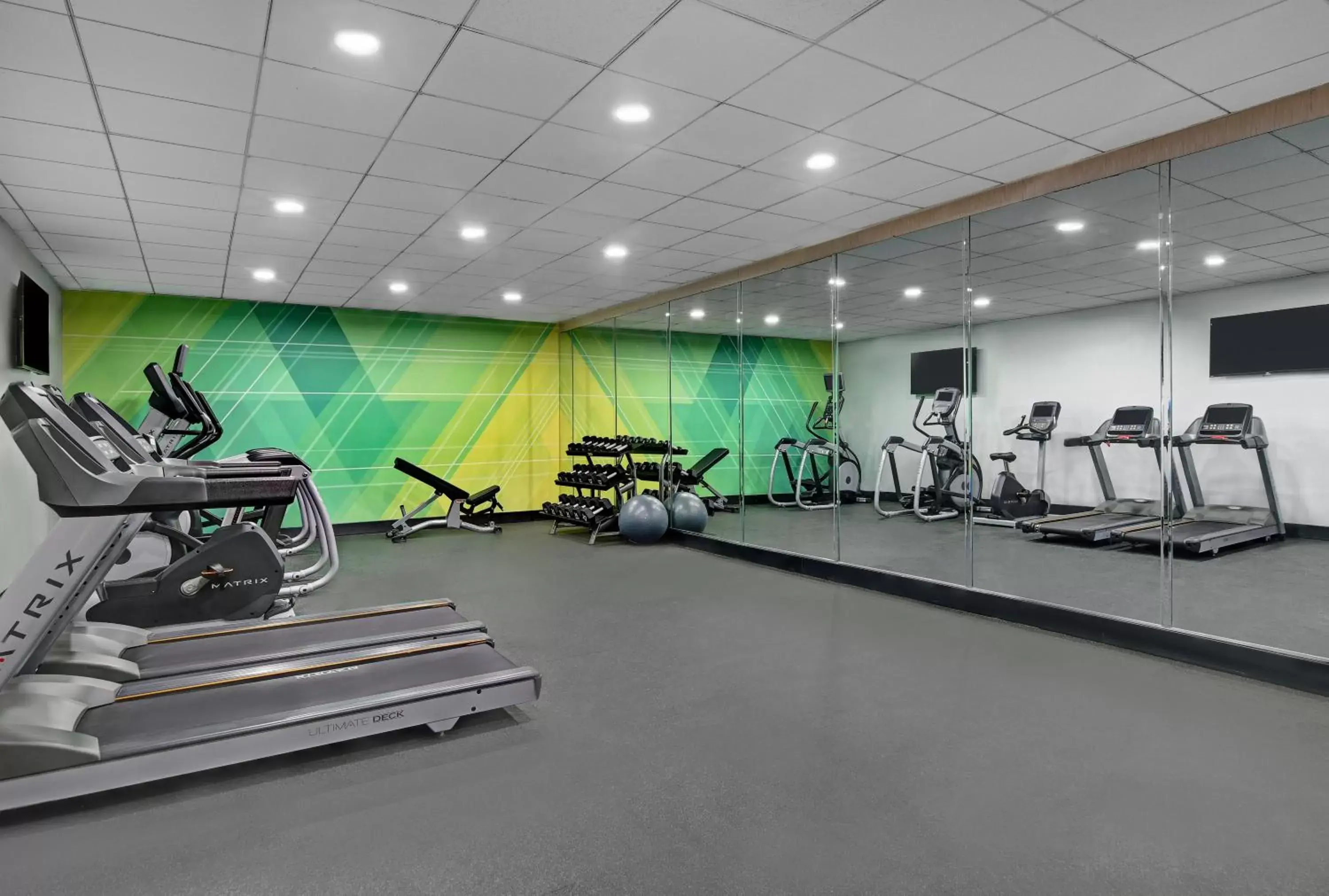 Fitness centre/facilities, Fitness Center/Facilities in Holiday Inn Philadelphia-Cherry Hill, an IHG Hotel