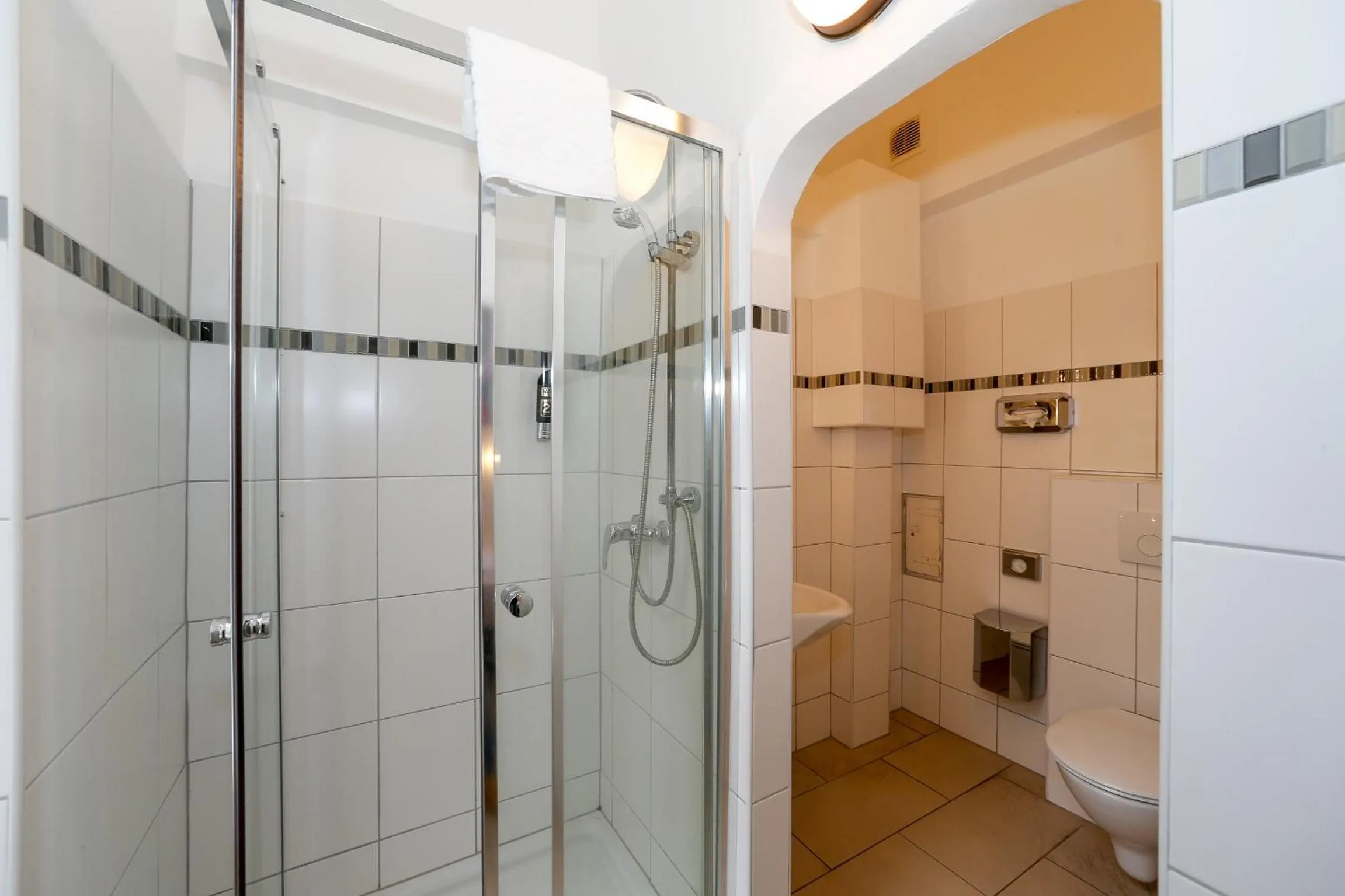 Timeout City Hotel, 5 min to city center, Self Check In