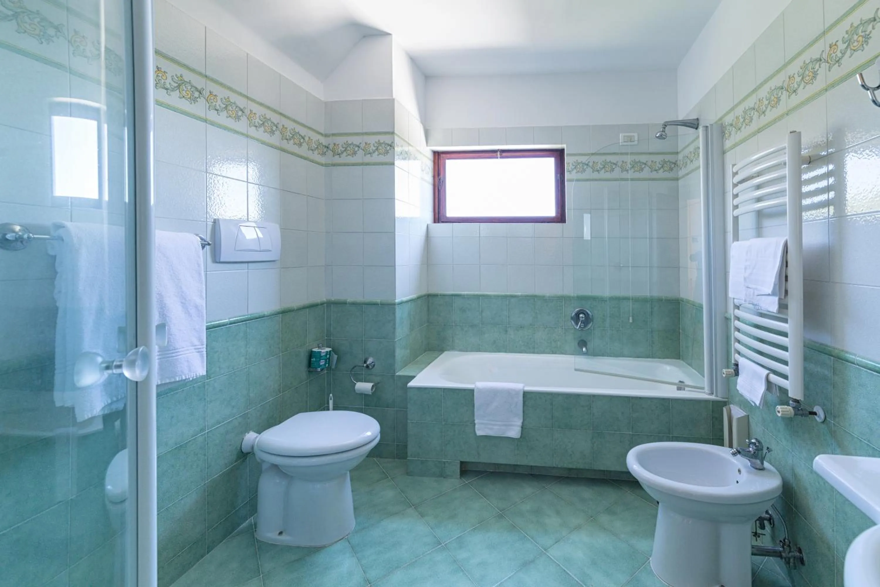 Shower in Hotel Iaccarino