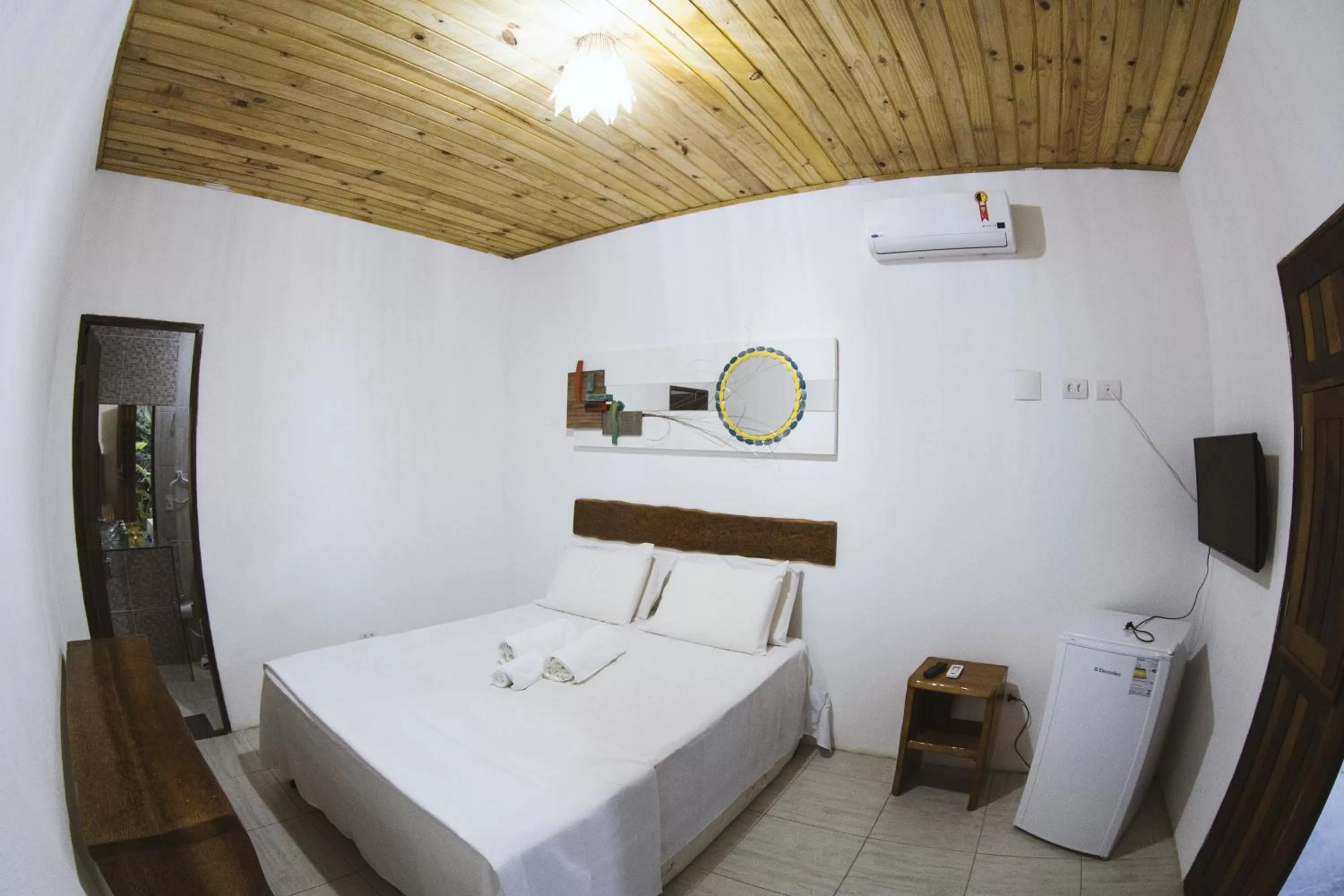 Photo of the whole room, Bed in Pousada e Restaurante Encanto das Águas