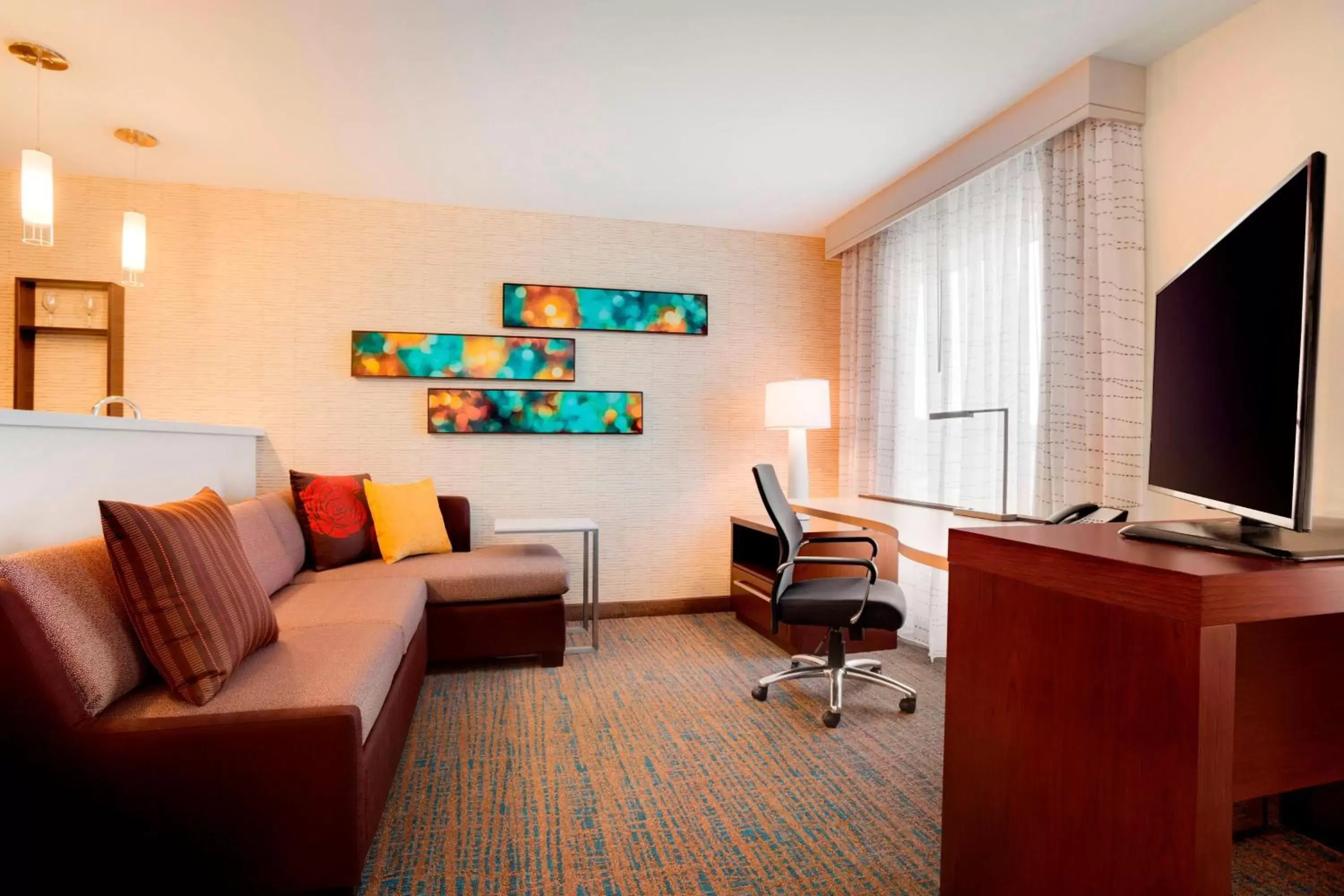 Living room, Seating Area in Residence Inn by Marriott Kingston