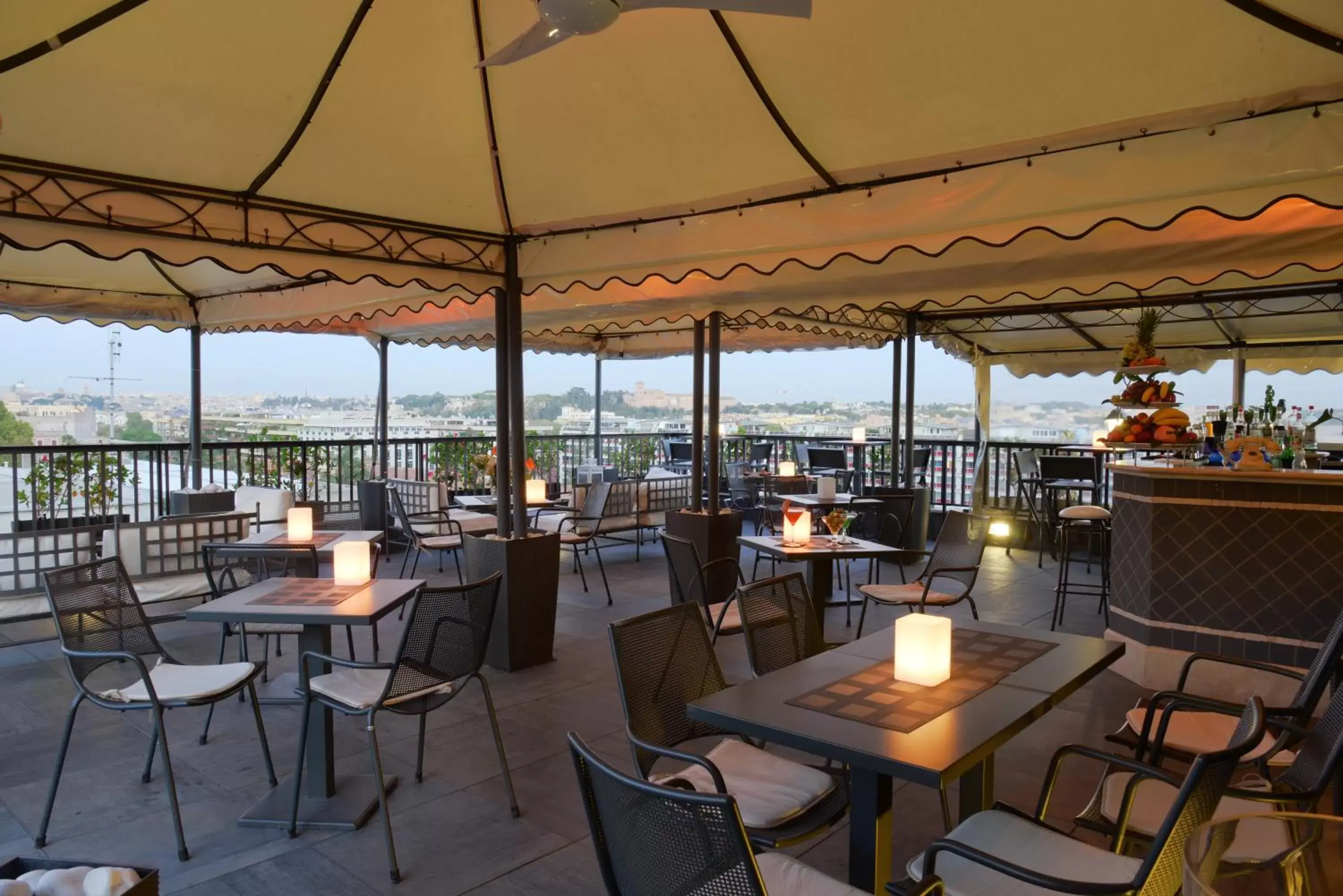 Balcony/Terrace, Restaurant/Places to Eat in Trilussa Palace Hotel Congress & Spa
