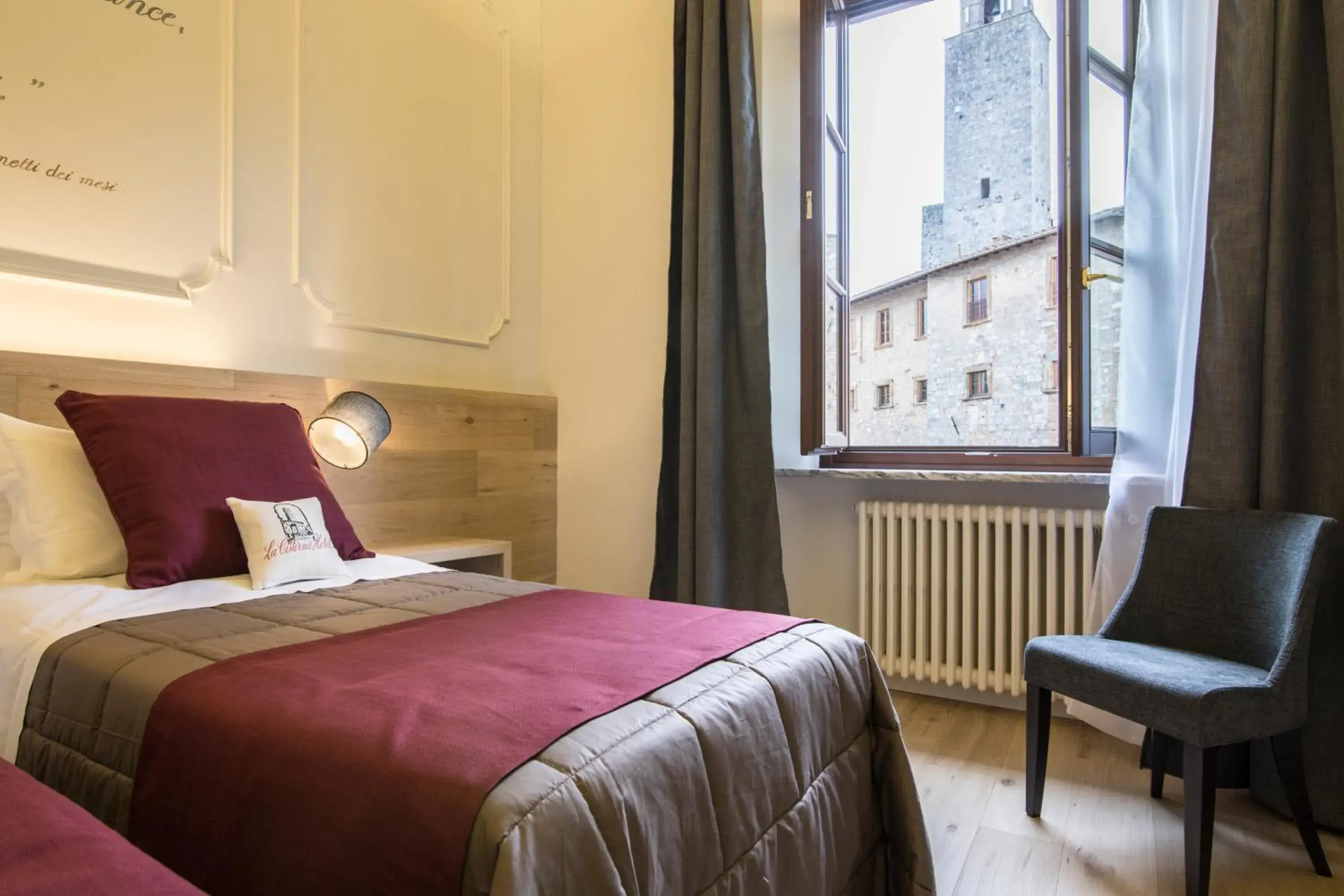 Bedroom, Bed in Hotel La Cisterna