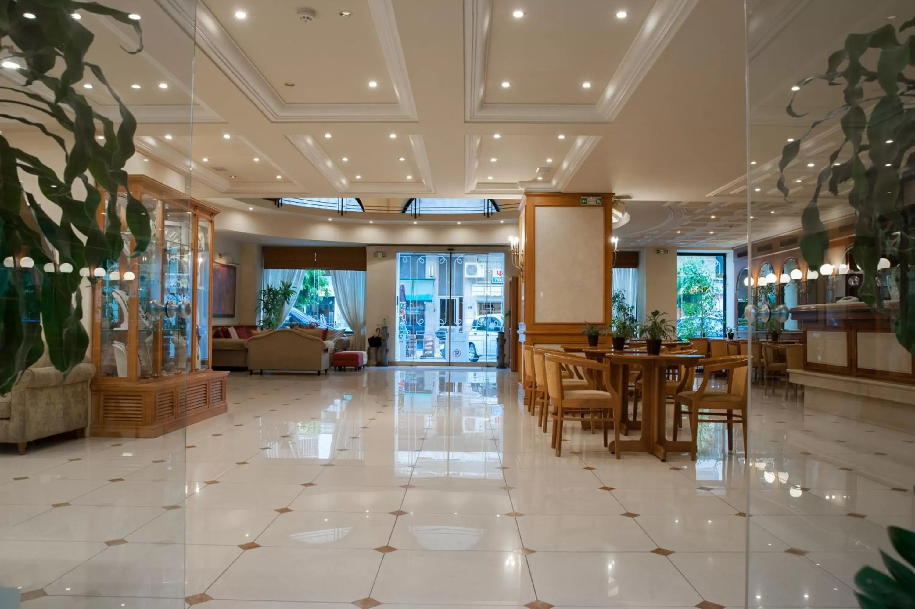 Lobby or reception in Athens Atrium Hotel & Jacuzzi Suites
