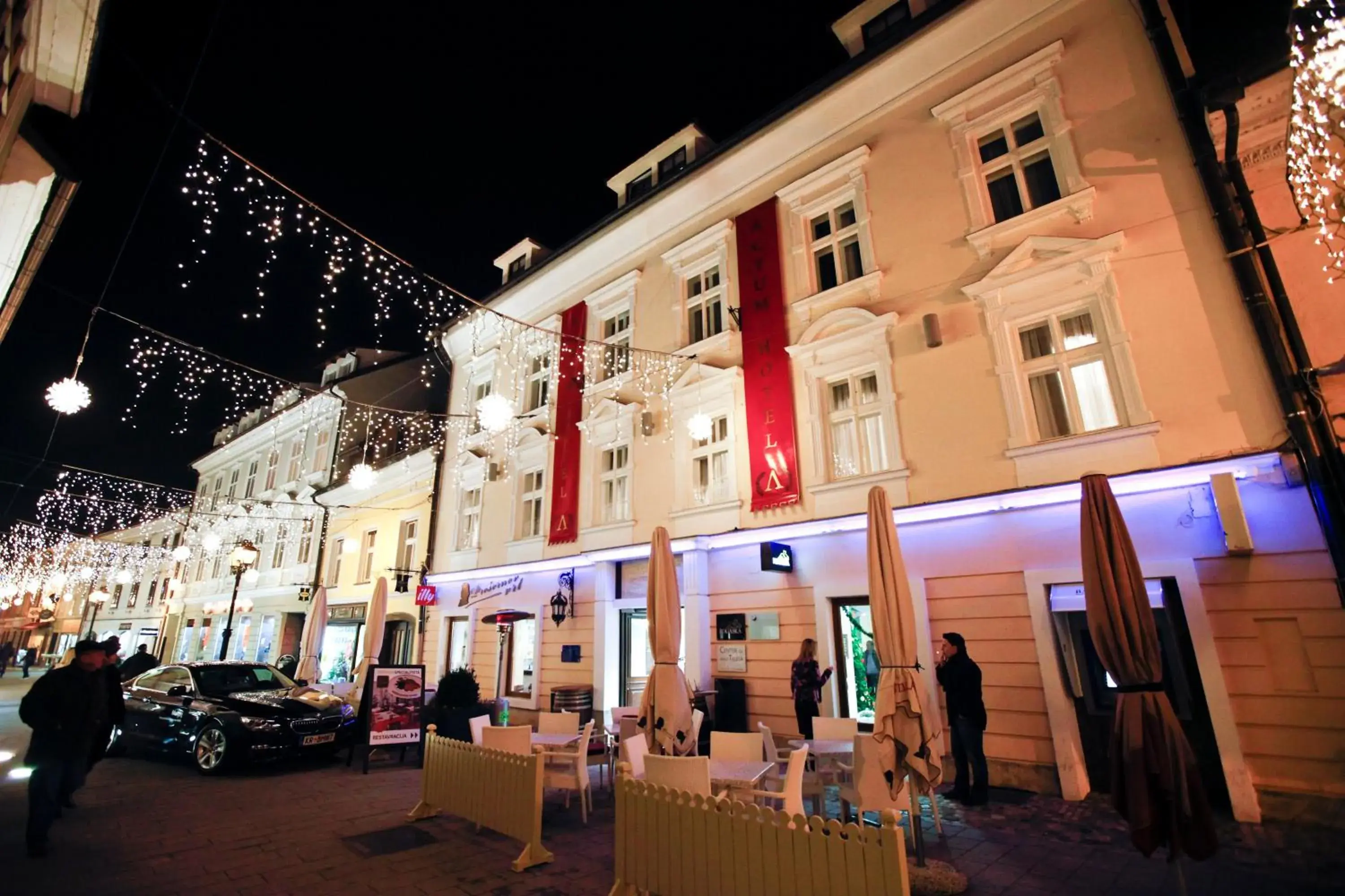 Facade/entrance, Property Building in Hotel Actum