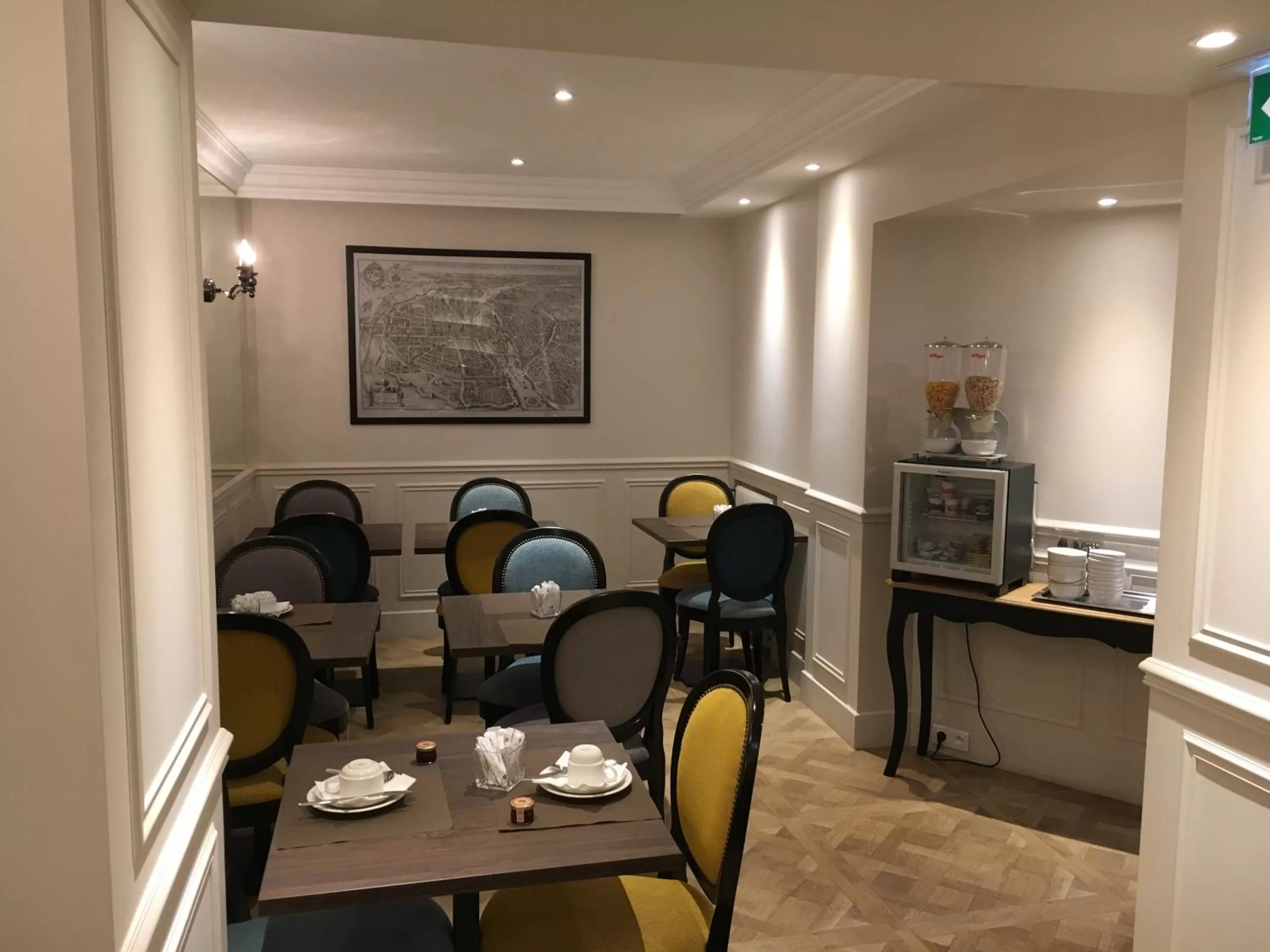 Dining area in Hotel Saint Christophe
