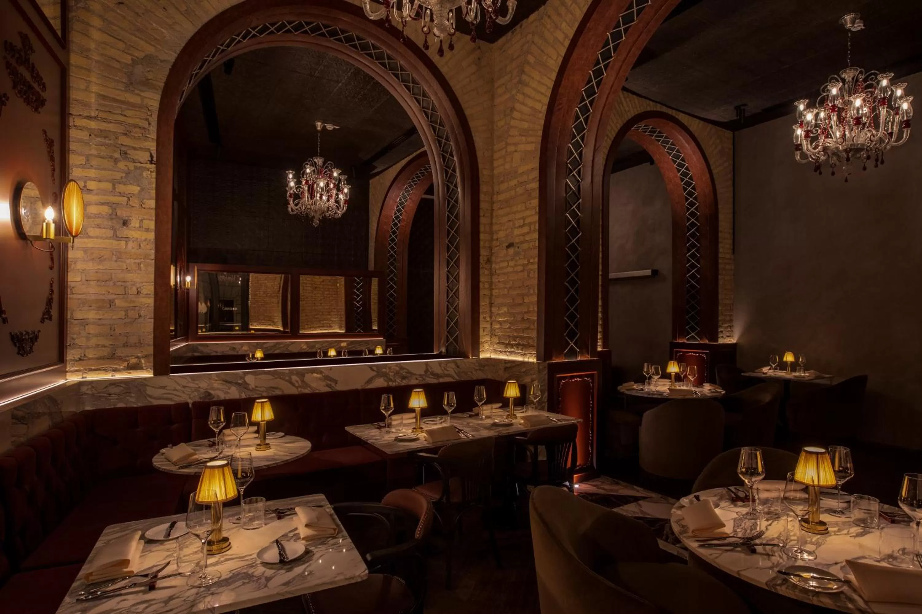 Restaurant/places to eat in Chapter Roma