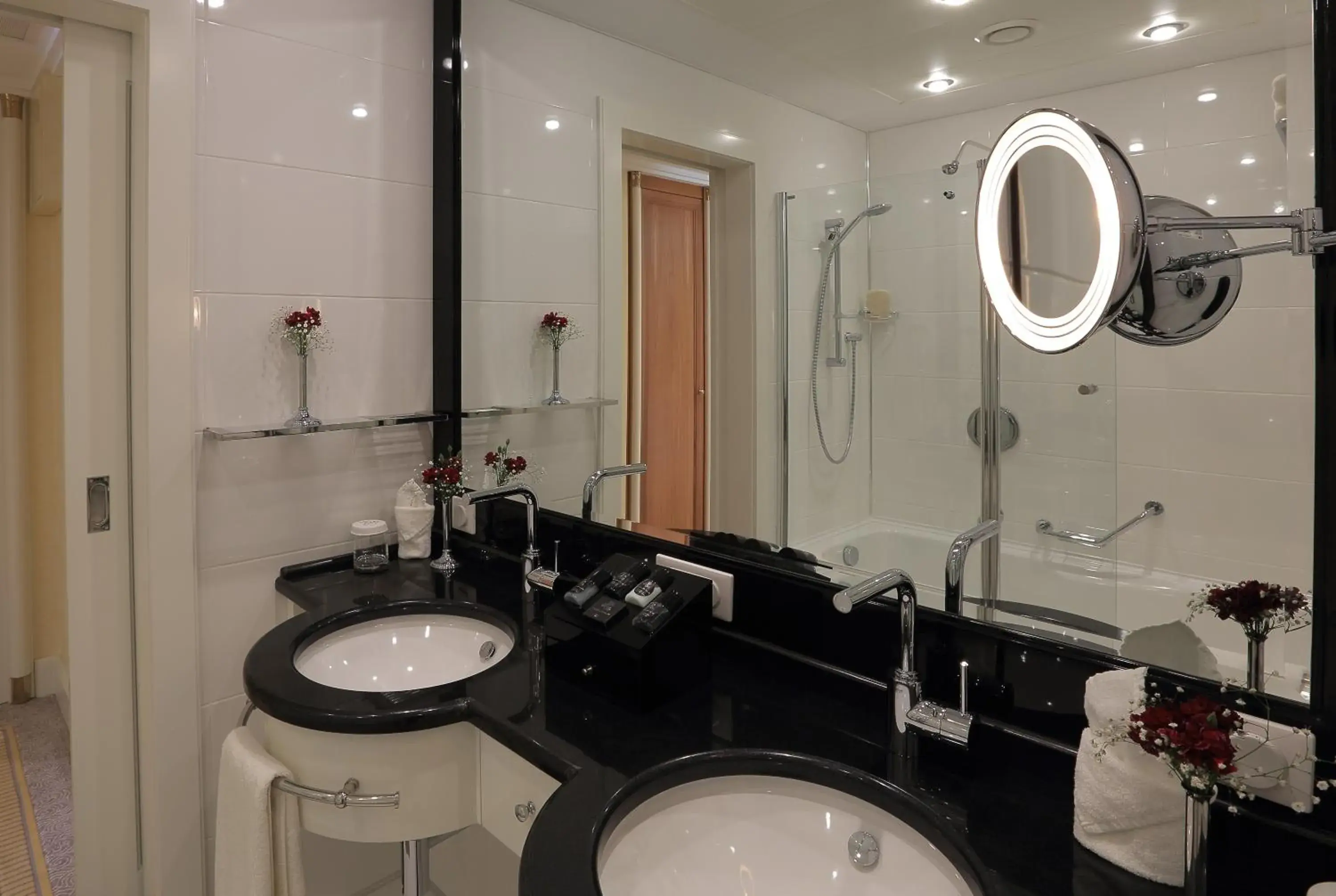 Bathroom in Atli Hotel Ankara