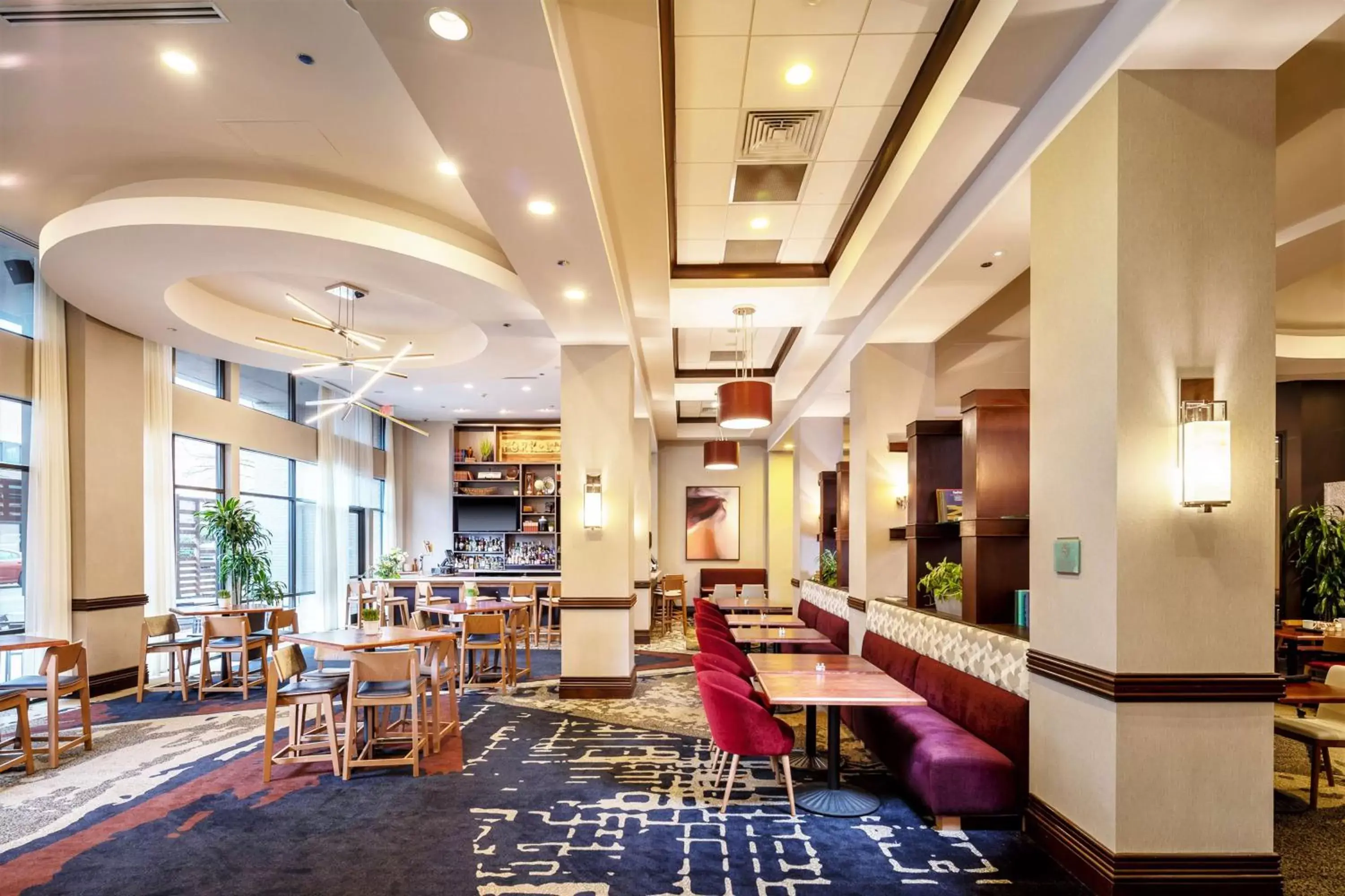 Restaurant/Places to Eat in Hilton Asheville Biltmore Park