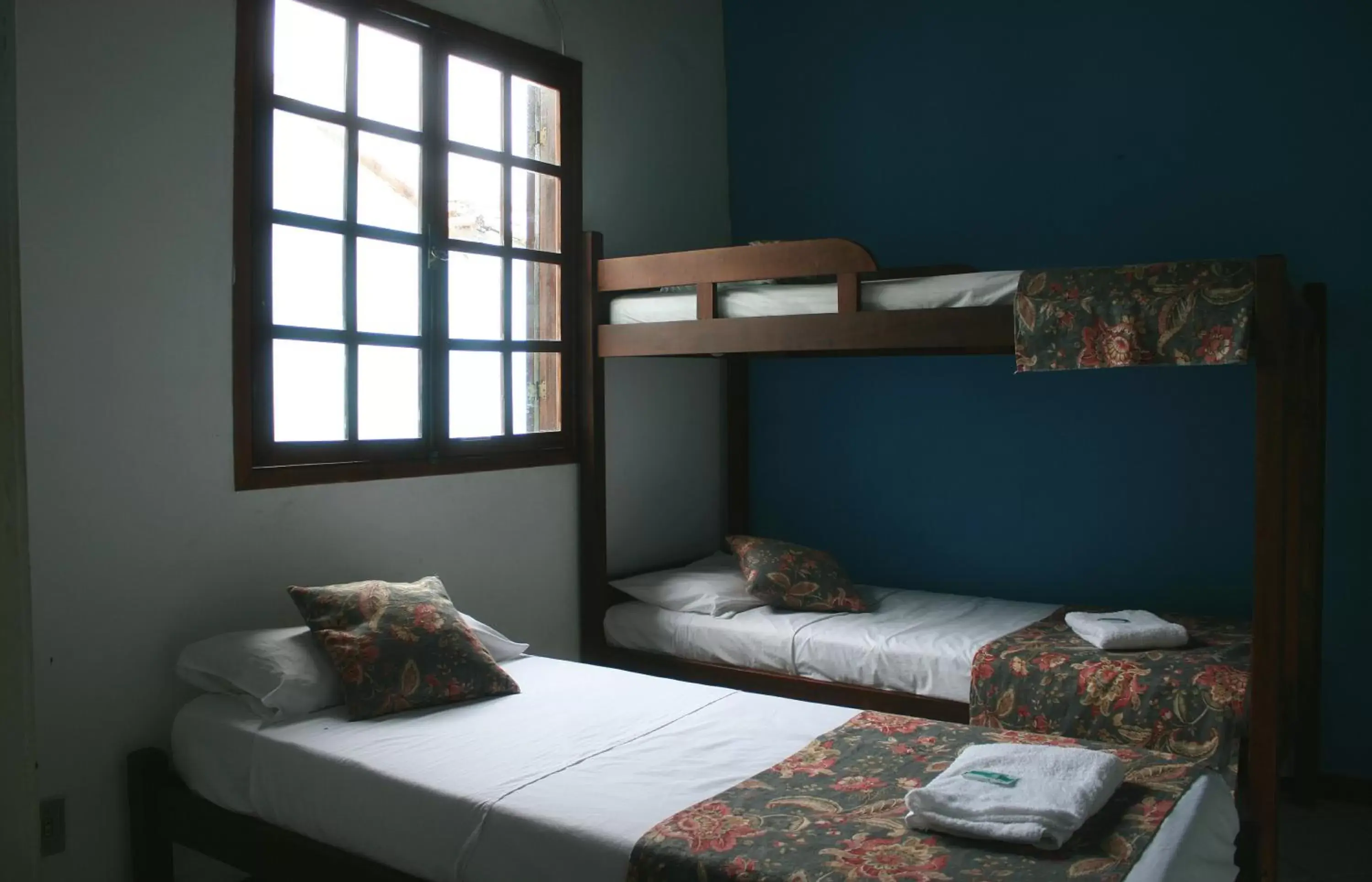 Photo of the whole room, Bunk Bed in Pousada Mandala