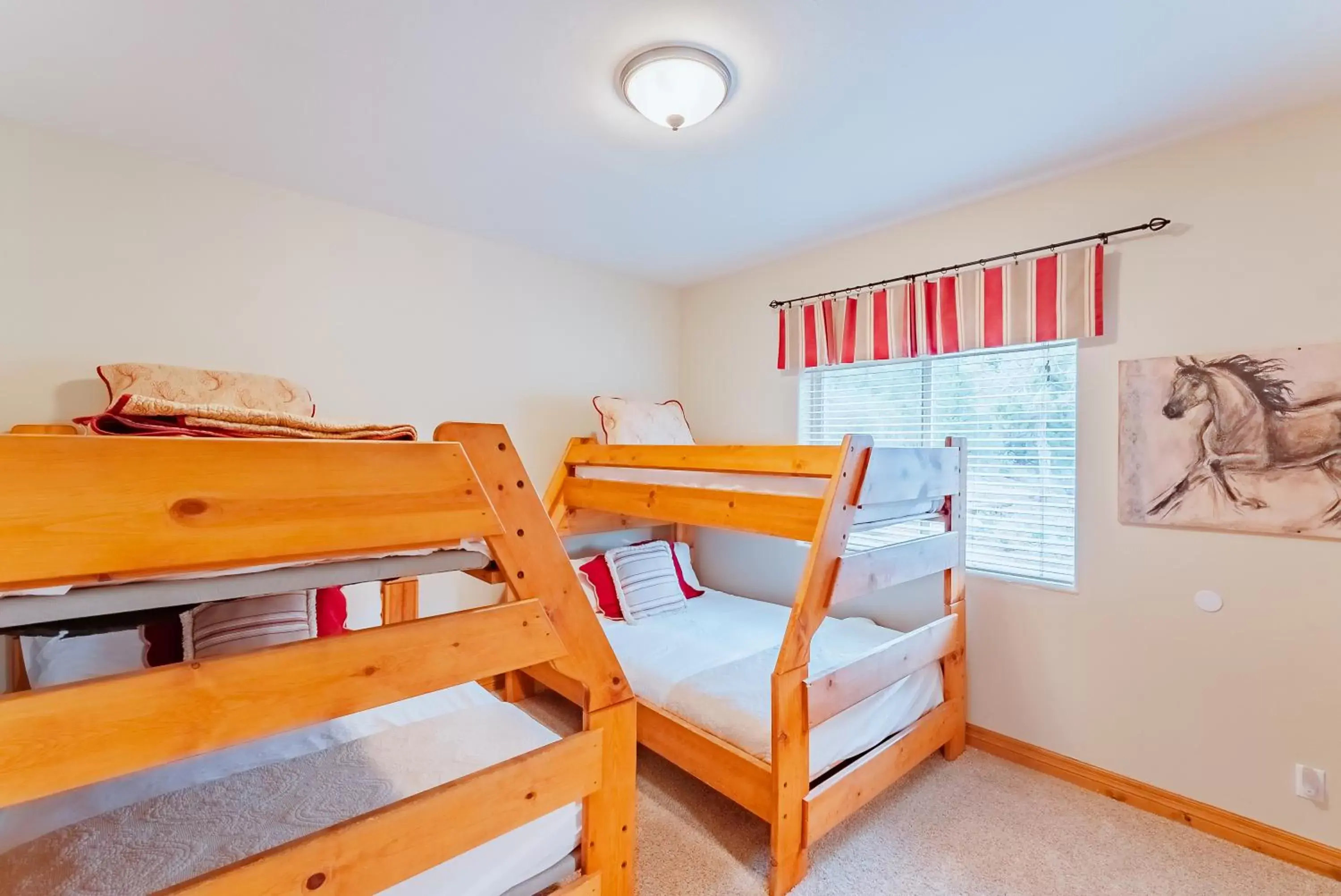 Bunk Bed in Zion Ponderosa Ranch Resort